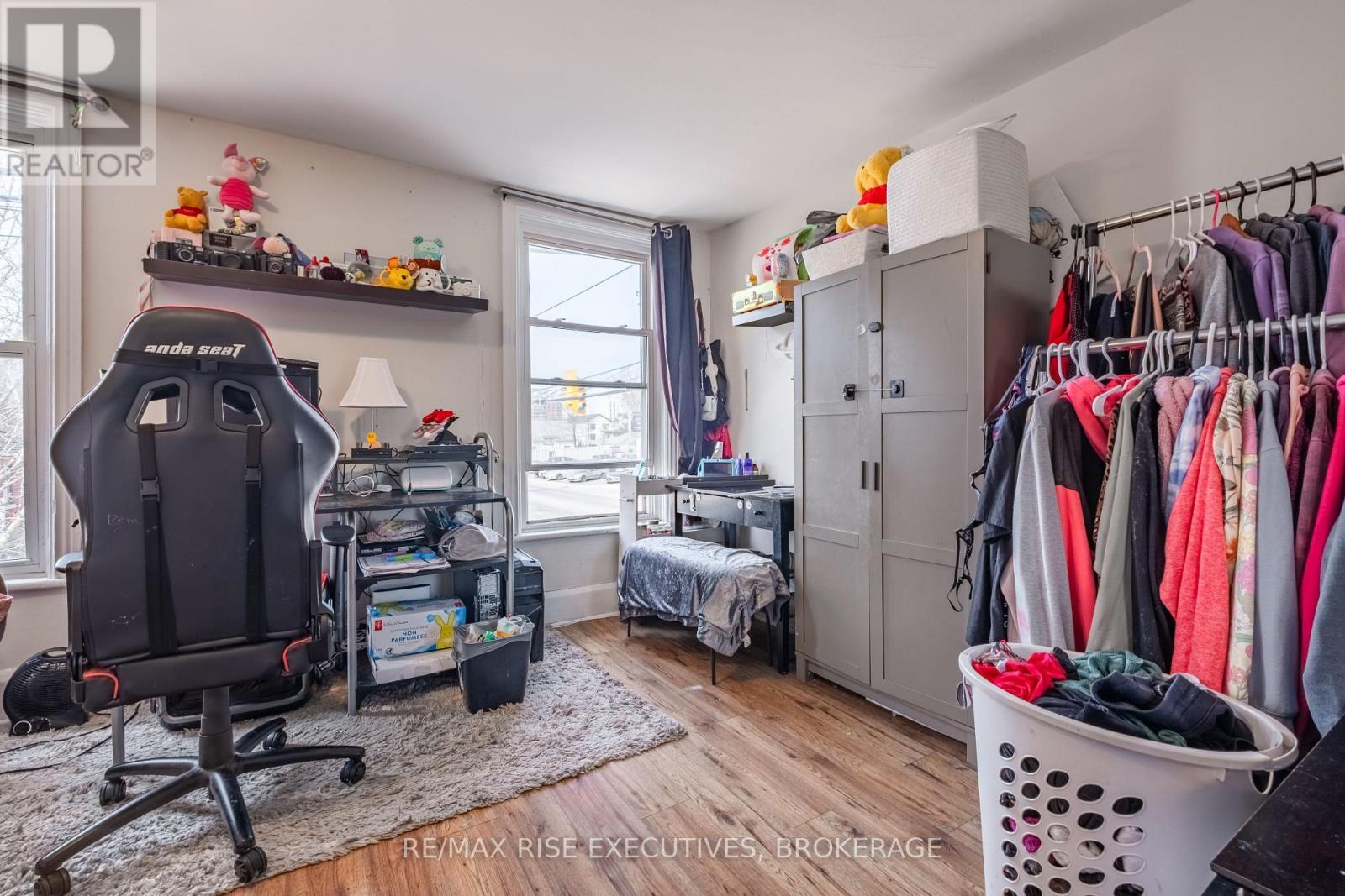 695 Victoria Street, Kingston (East Of Sir John A. Blvd), ON - Indoor