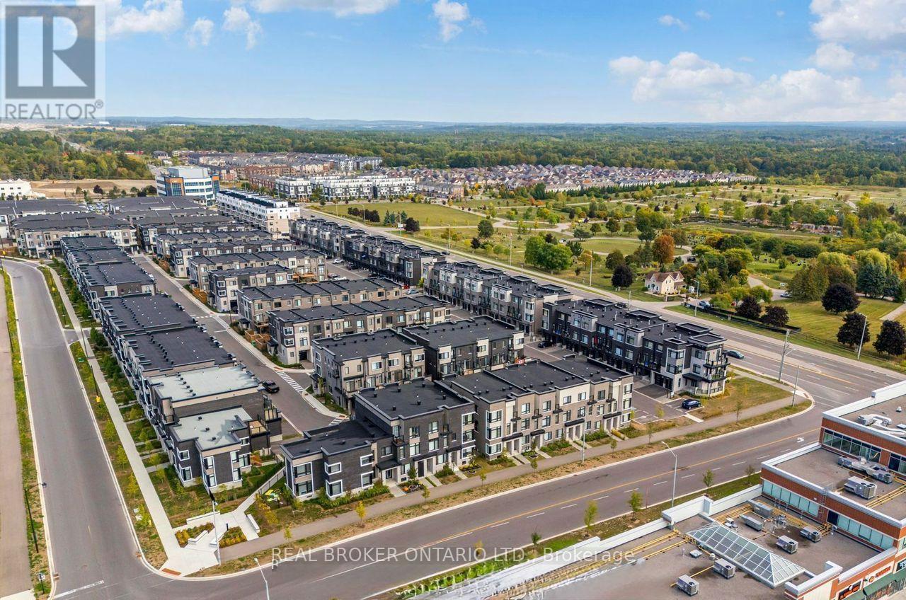 2508 Castlegate Crossing, Pickering, ON - Outdoor With View