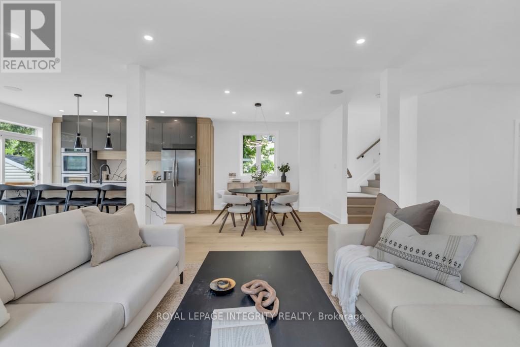 278 Spencer Street, Ottawa, ON - Indoor Photo Showing Living Room