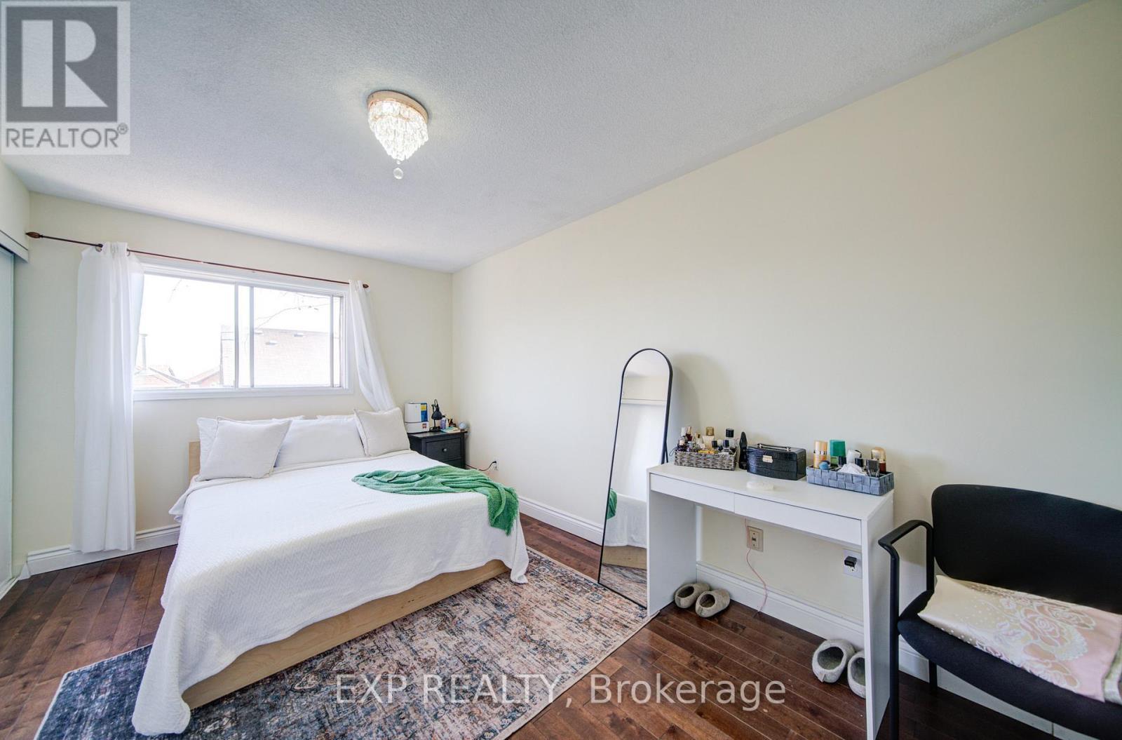 3824 Allcroft Road, Mississauga, ON - Indoor Photo Showing Bedroom