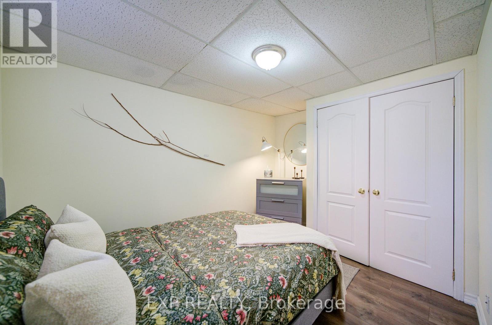 3824 Allcroft Road, Mississauga, ON - Indoor Photo Showing Bedroom