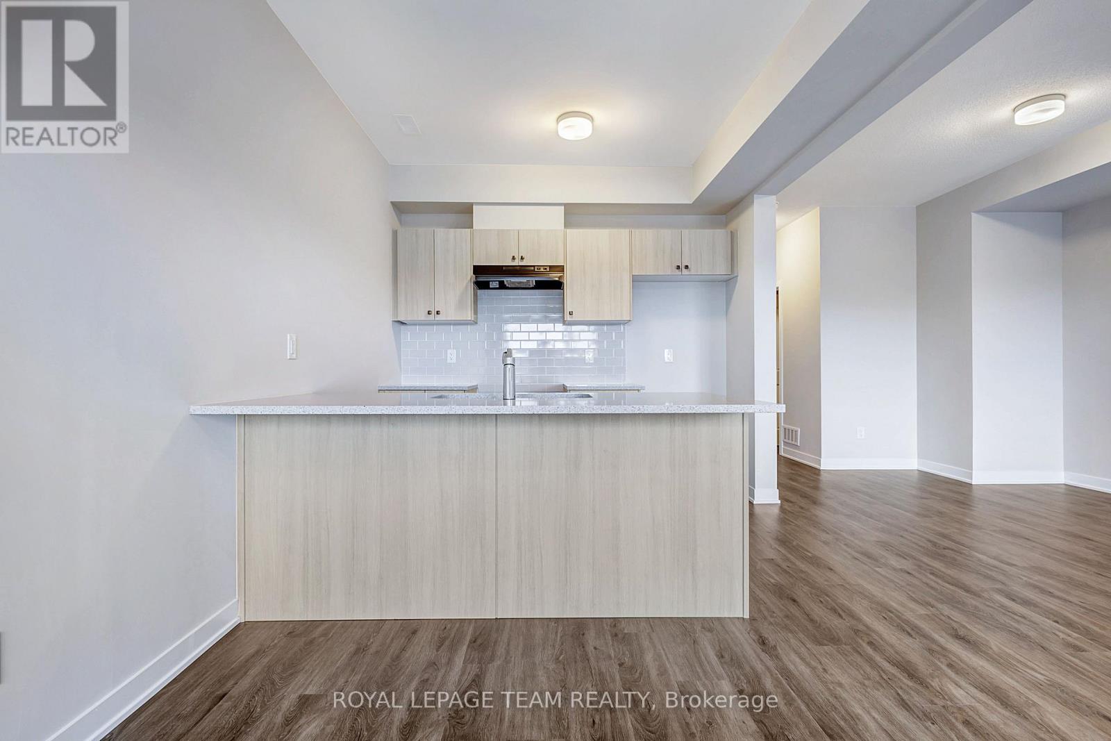 1004 Elixir Place, Ottawa, ON - Indoor Photo Showing Kitchen