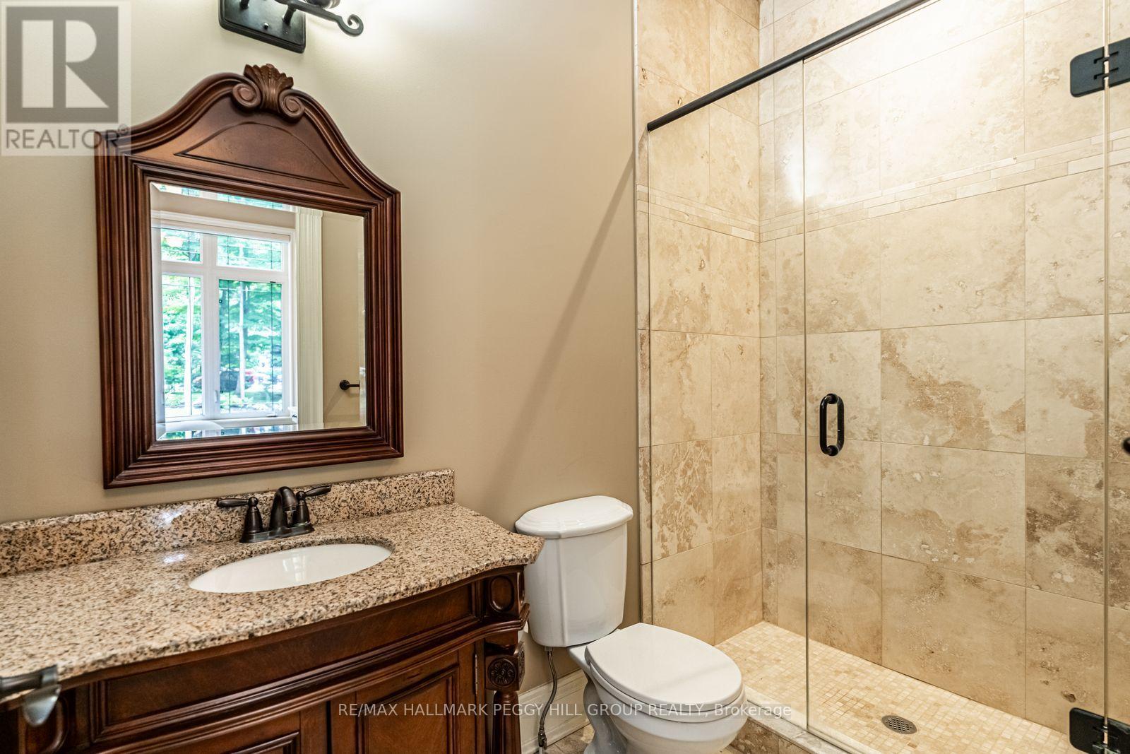 32 Gallagher Crescent, Springwater, ON - Indoor Photo Showing Bathroom