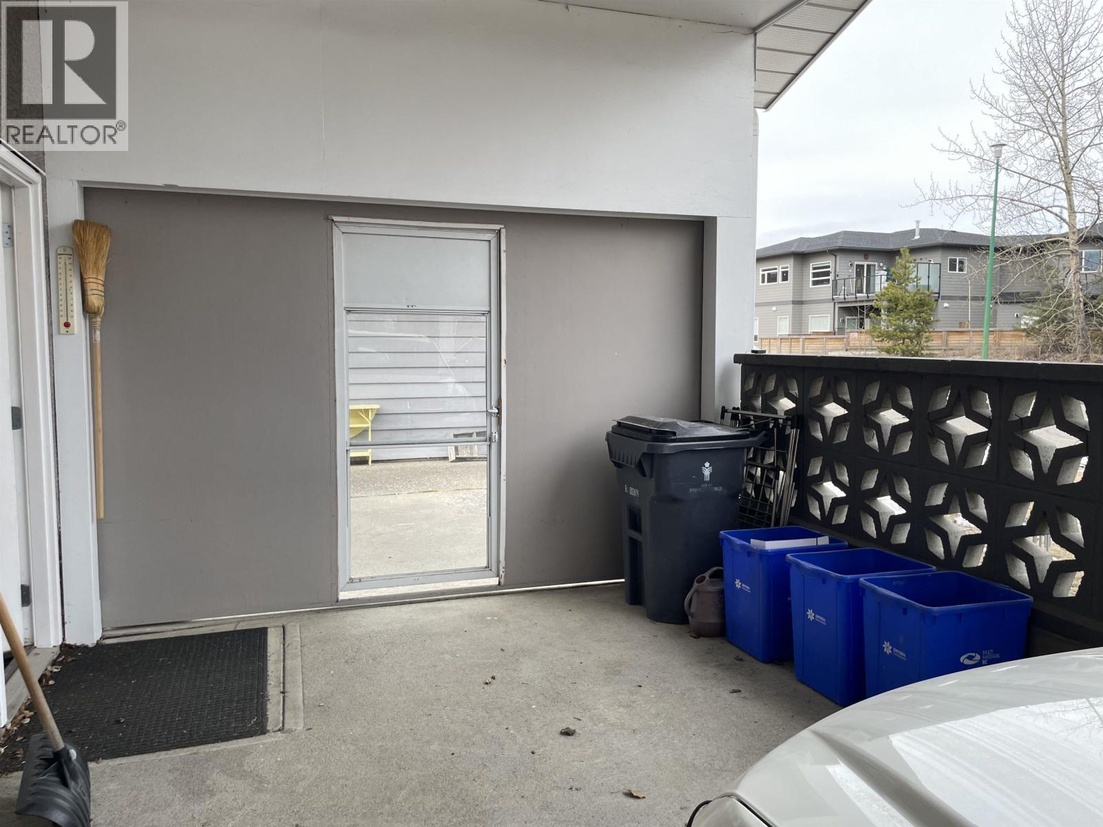 2498 Devonshire Crescent, Prince George, BC -