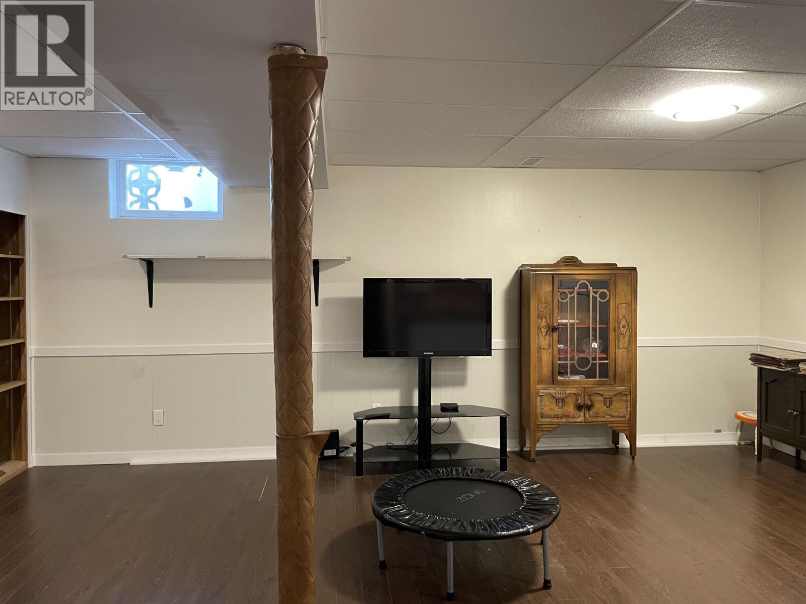 2498 Devonshire Crescent, Prince George, BC - Indoor