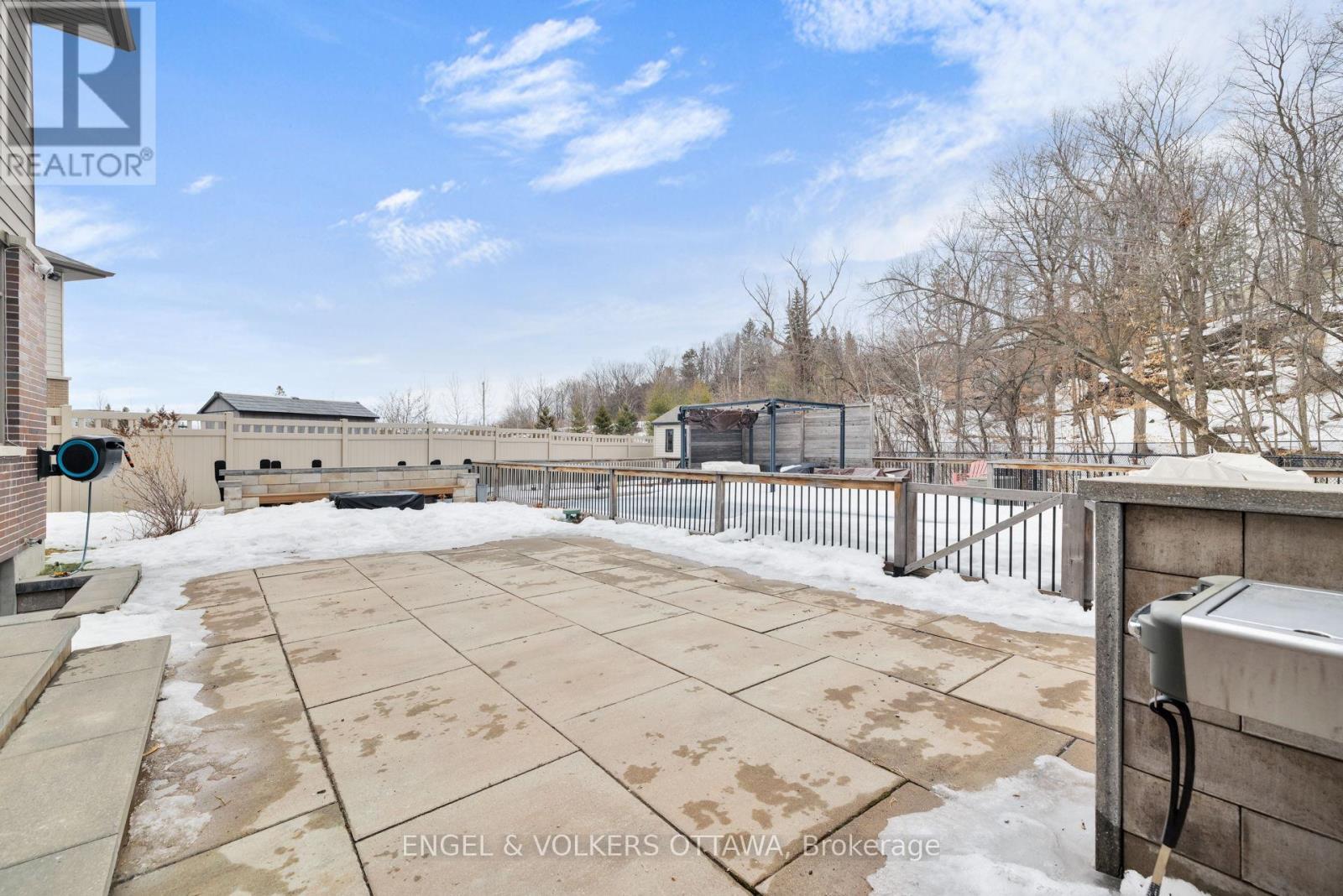 157 Avro Circle, Ottawa, ON - Outdoor