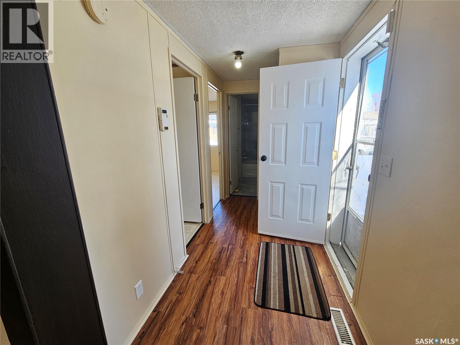 33 Stack Crescent, Meadow Lake, SK - Indoor Photo Showing Other Room