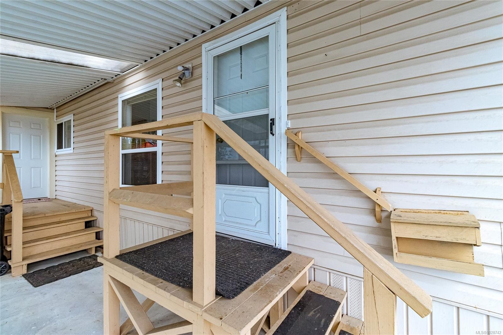 #320-2885 Boys Rd, Duncan, BC