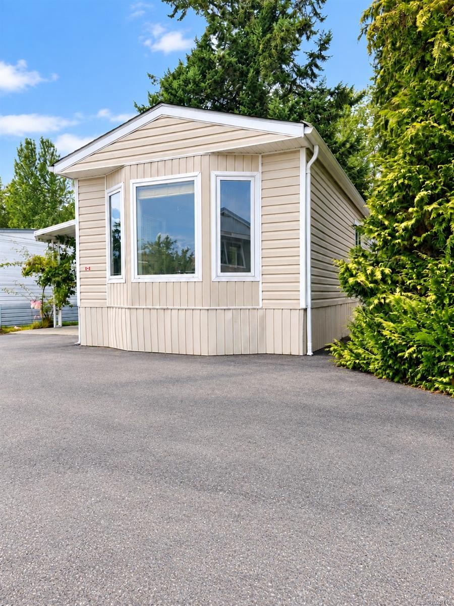#320-2885 Boys Rd, Duncan, BC