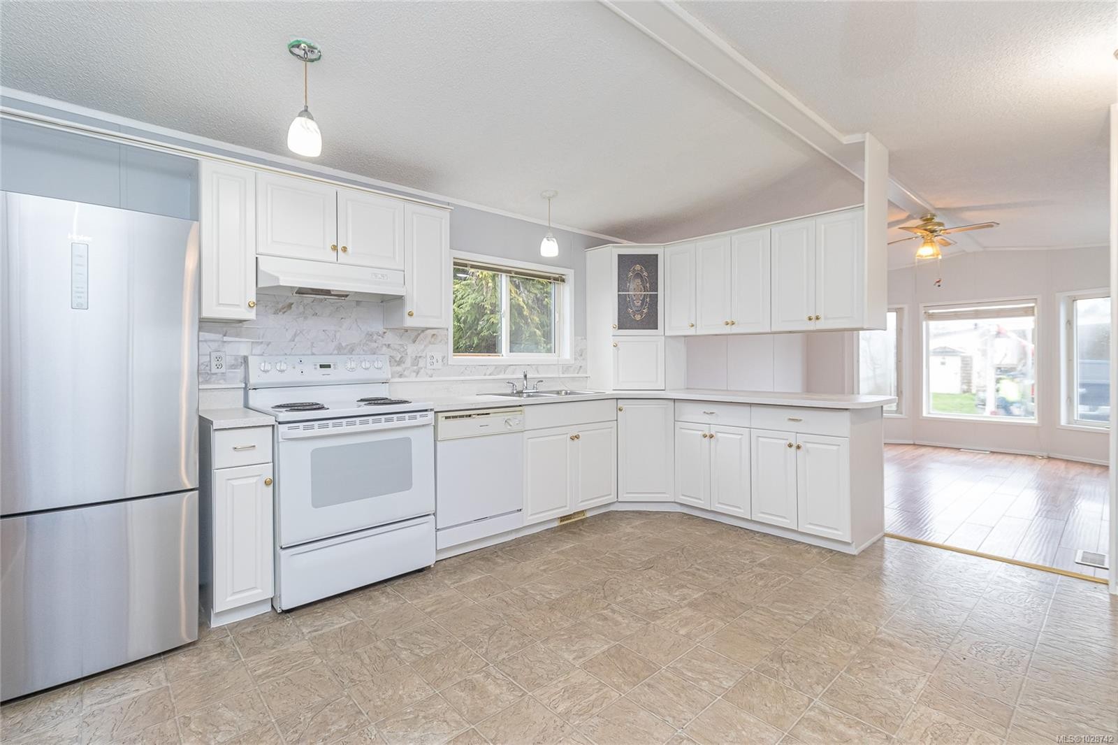 #320-2885 Boys Rd, Duncan, BC