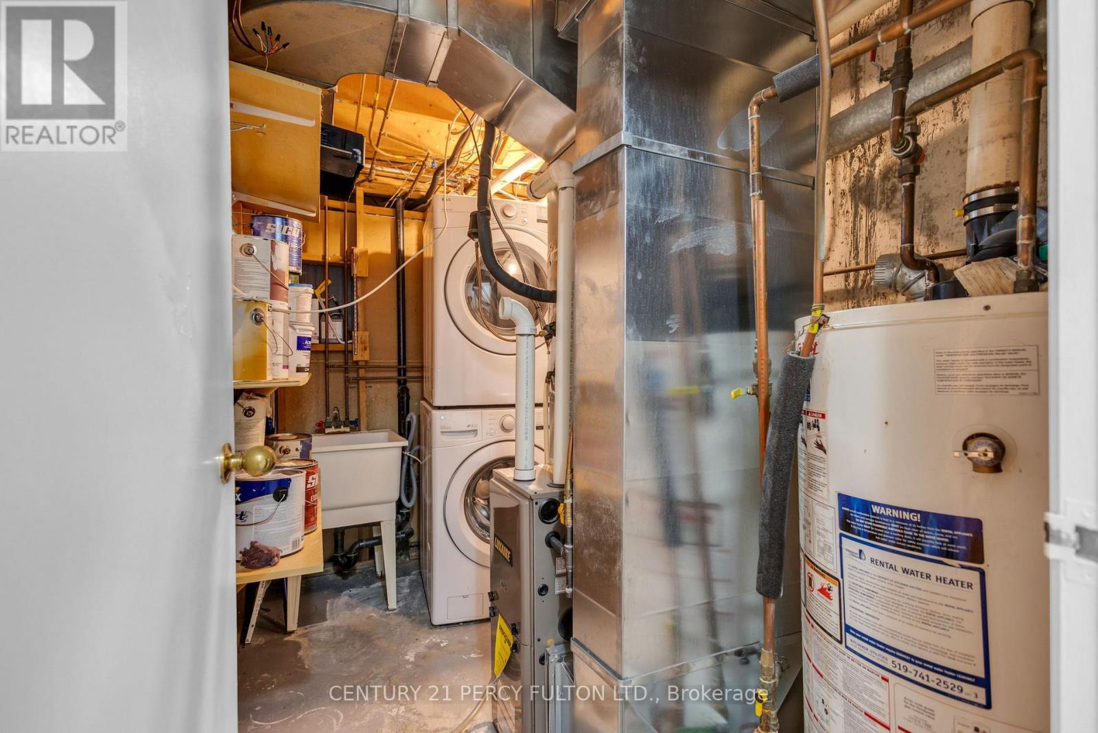 23 - 445 Pioneer Drive, Kitchener, ON - Indoor Photo Showing Basement