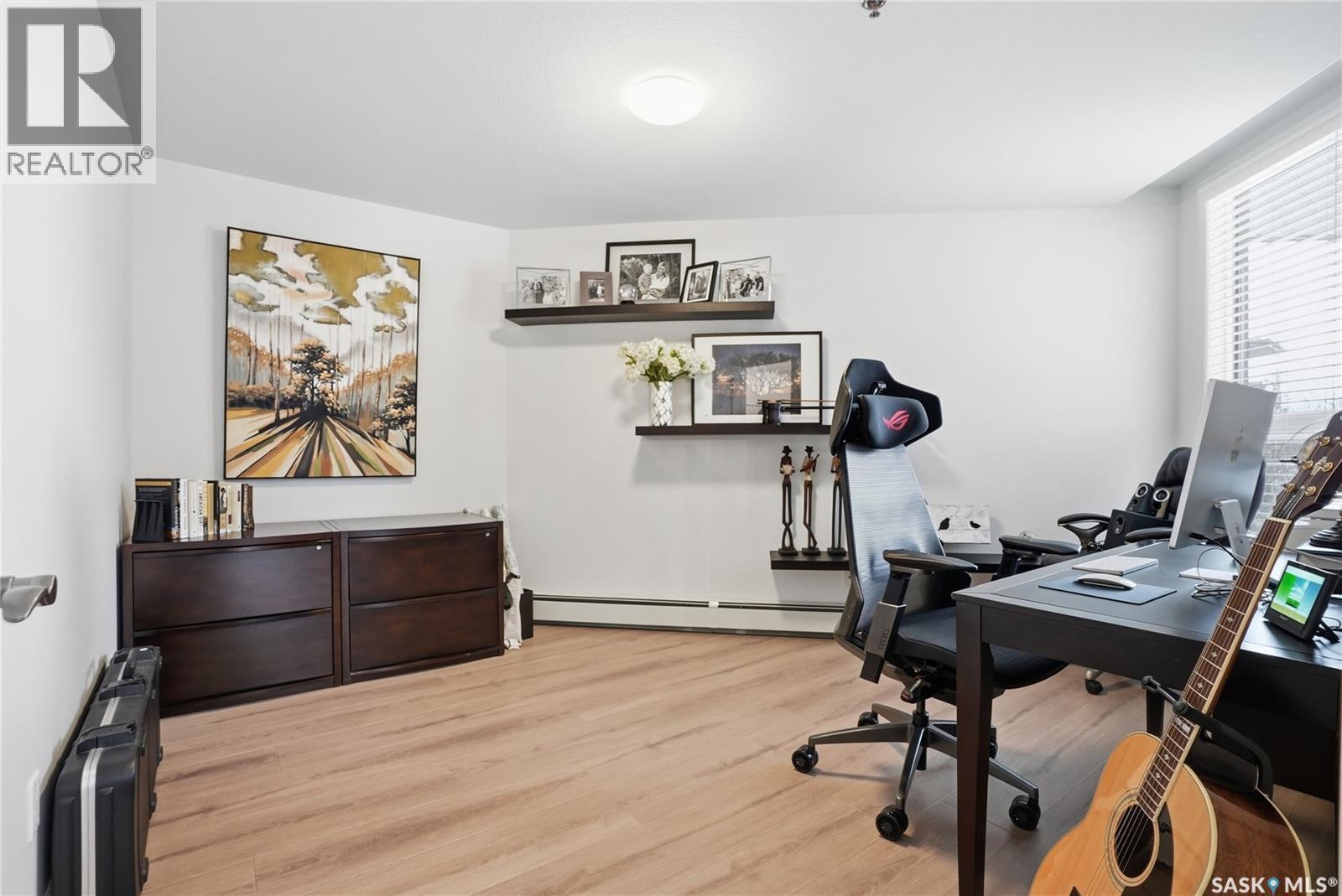 111 619 Saskatchewan Crescent W, Saskatoon, SK - Indoor Photo Showing Office