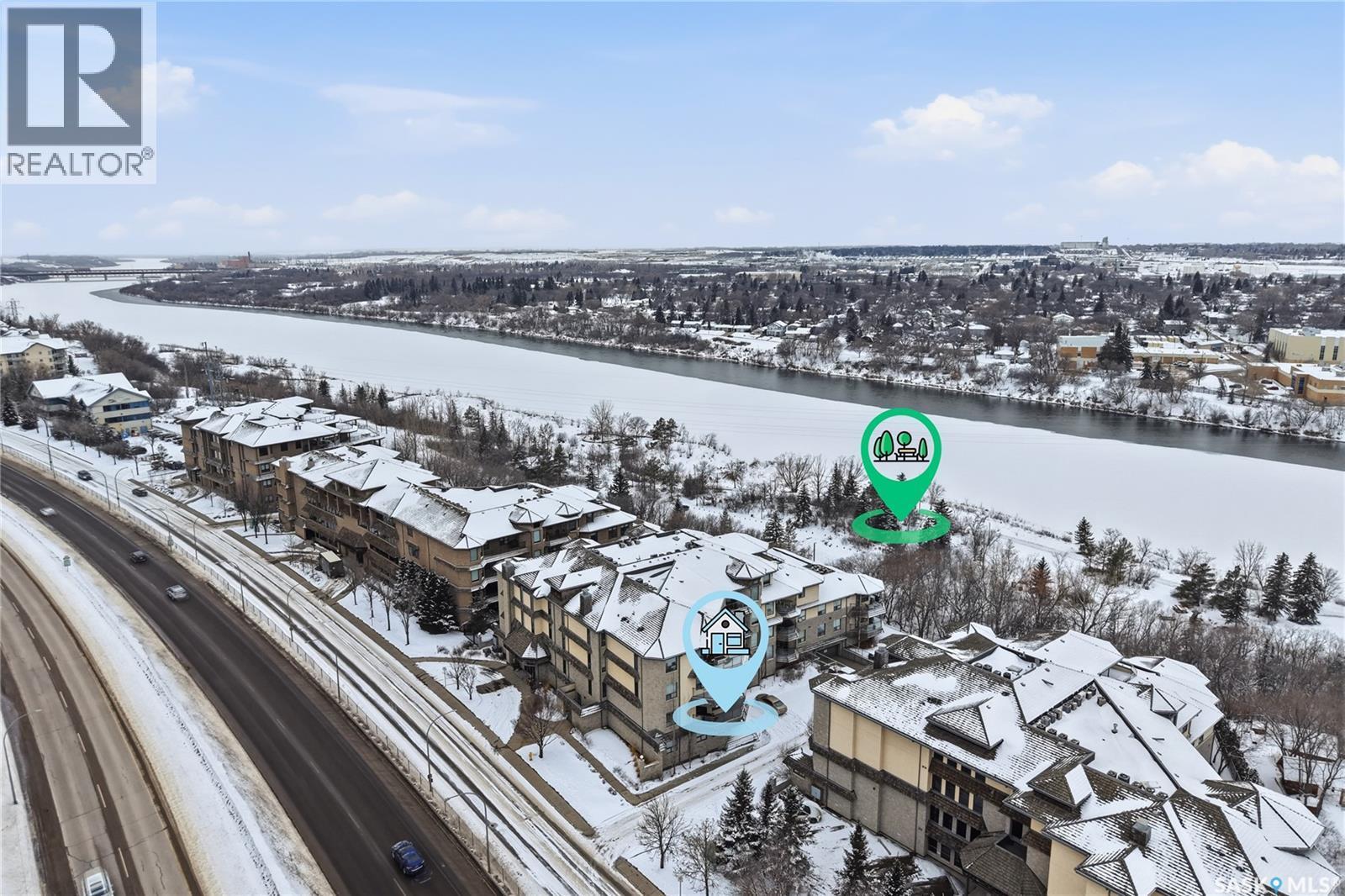 111 619 Saskatchewan Crescent W, Saskatoon, SK - Outdoor With Body Of Water With View