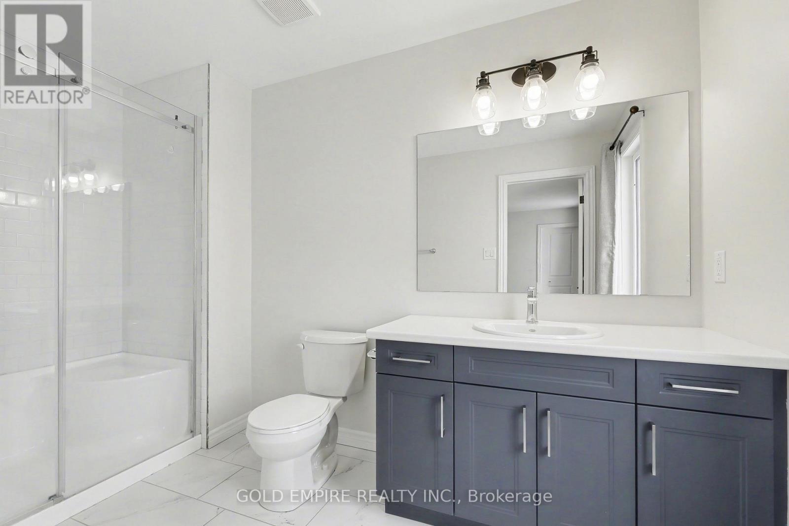373 Callaway Road, London North (North R), ON - Indoor Photo Showing Bathroom