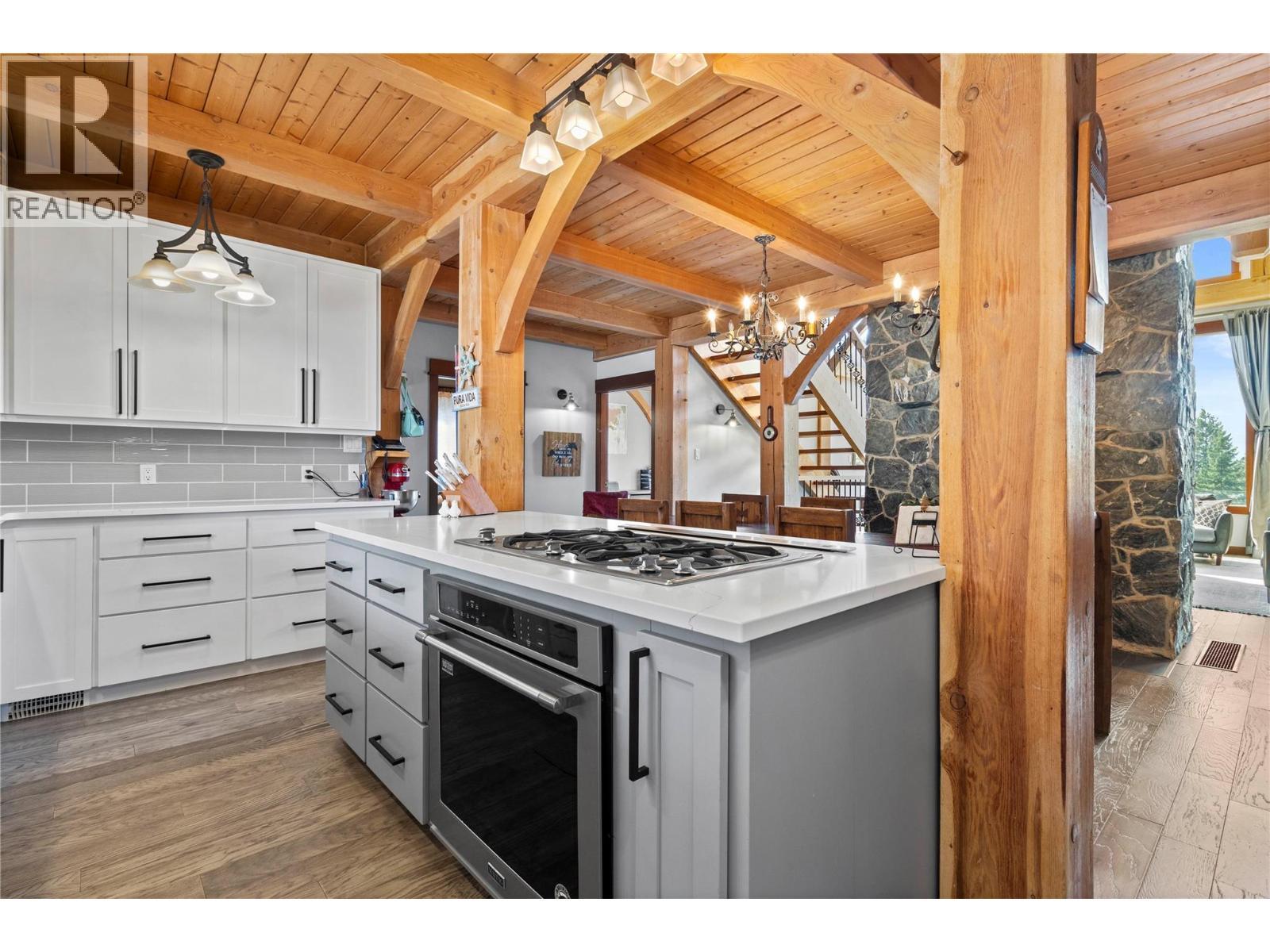 Kitchen - reverse view - 1403 Notch Hill Road, Sorrento, BC - Indoor Photo Showing Kitchen