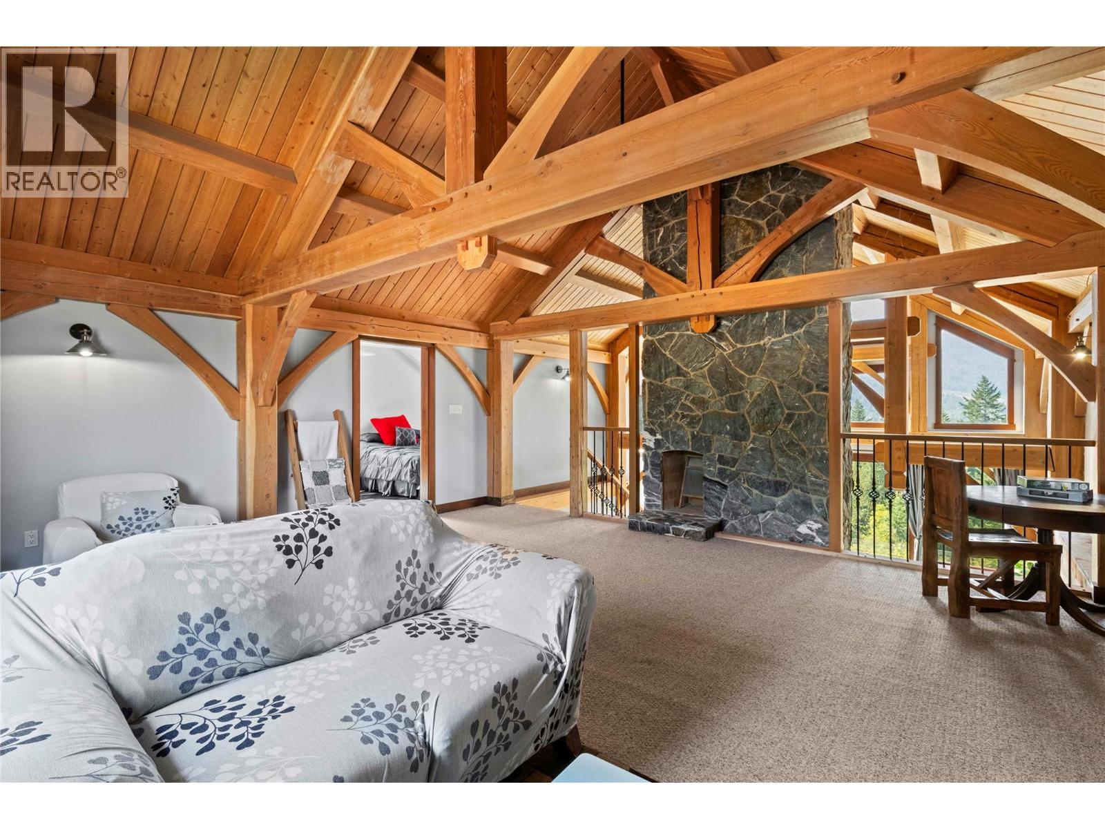 Loft Family Room looking to Bedroom #3 - 1403 Notch Hill Road, Sorrento, BC - Indoor Photo Showing Bedroom
