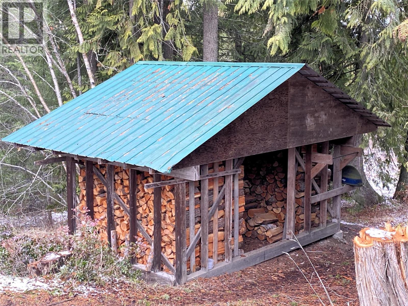 Wood Shed - 1403 Notch Hill Road, Sorrento, BC - Outdoor