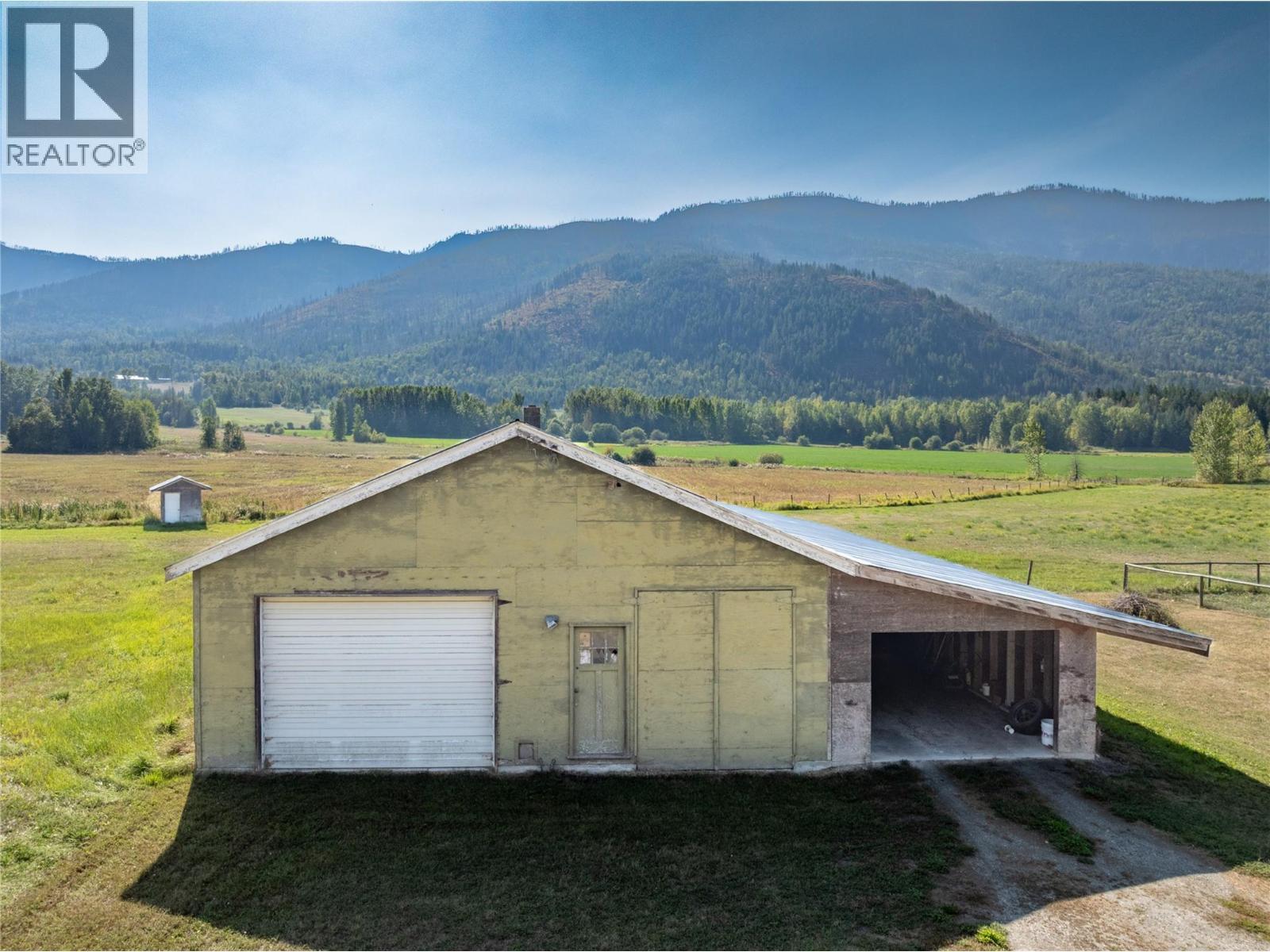 Garage outside original farmhouse - 1403 Notch Hill Road, Sorrento, BC - Outdoor With View