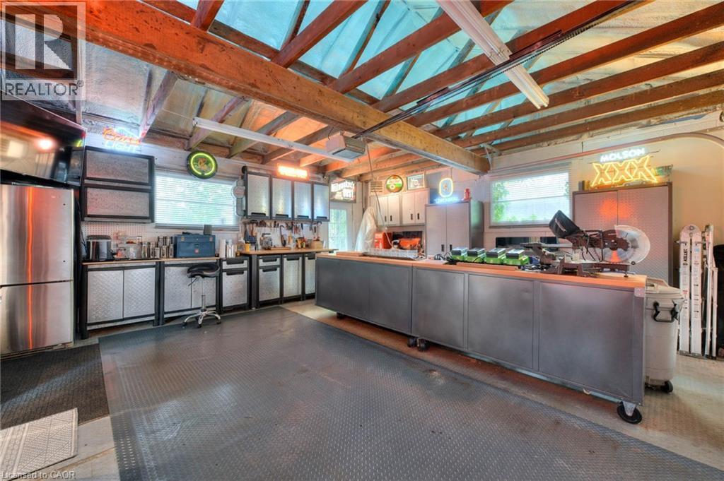 243 Lincoln Road, Waterloo, ON - Indoor