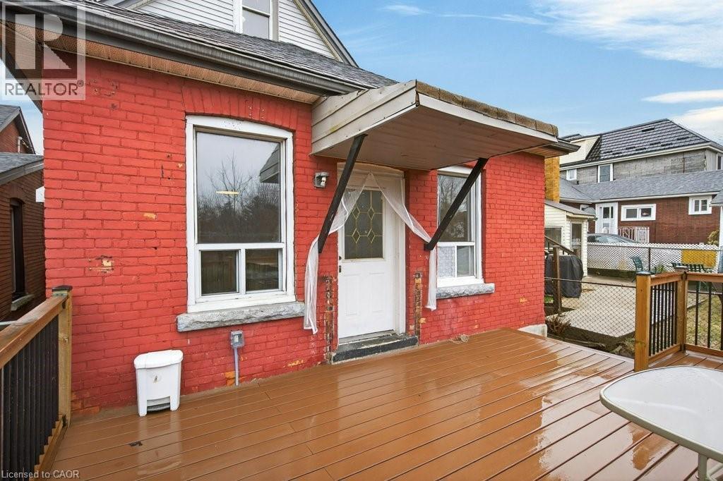 523 Catharine Street N, Hamilton, ON - Outdoor With Deck Patio Veranda With Exterior