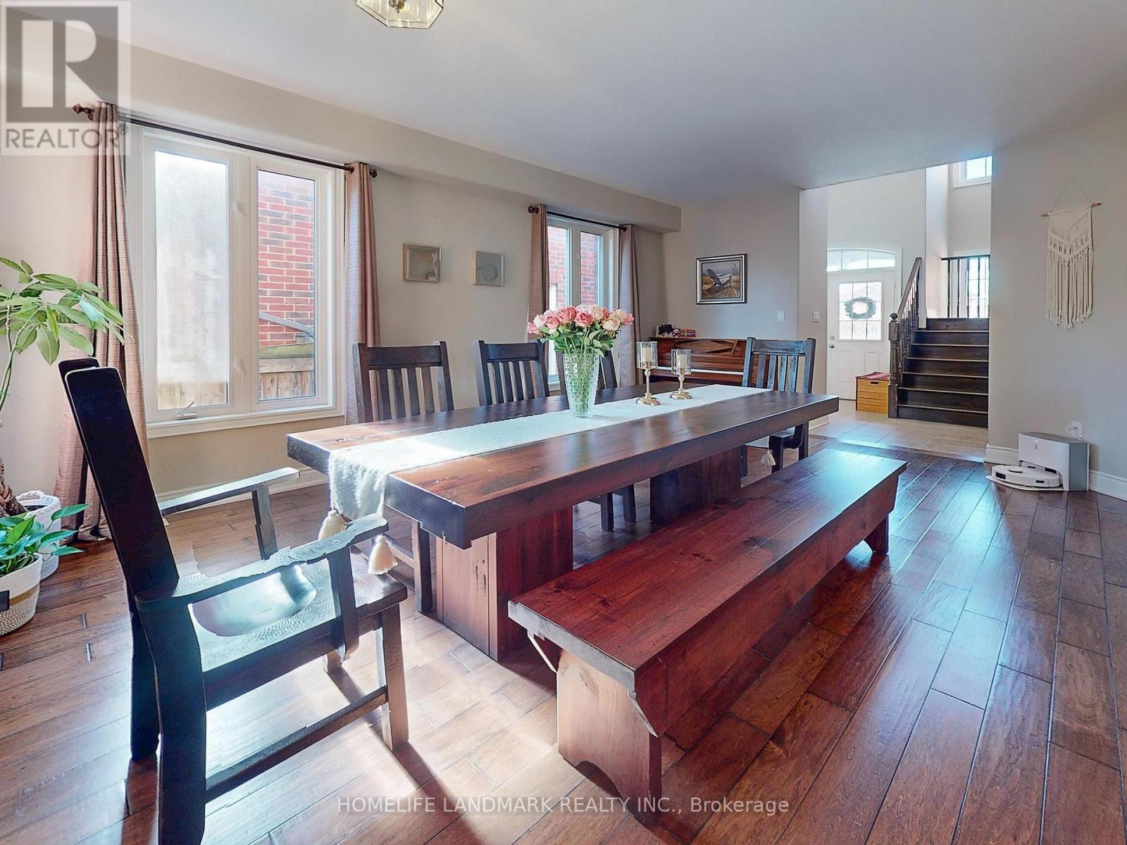 73 Graihawk Drive, Barrie, ON - Indoor