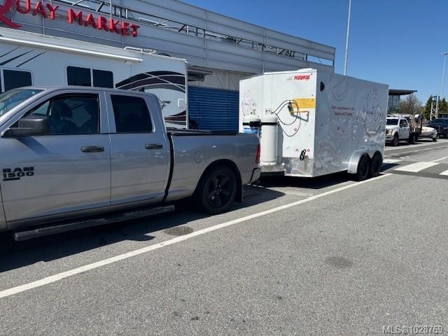 . Cls Ave, Saanich, BC