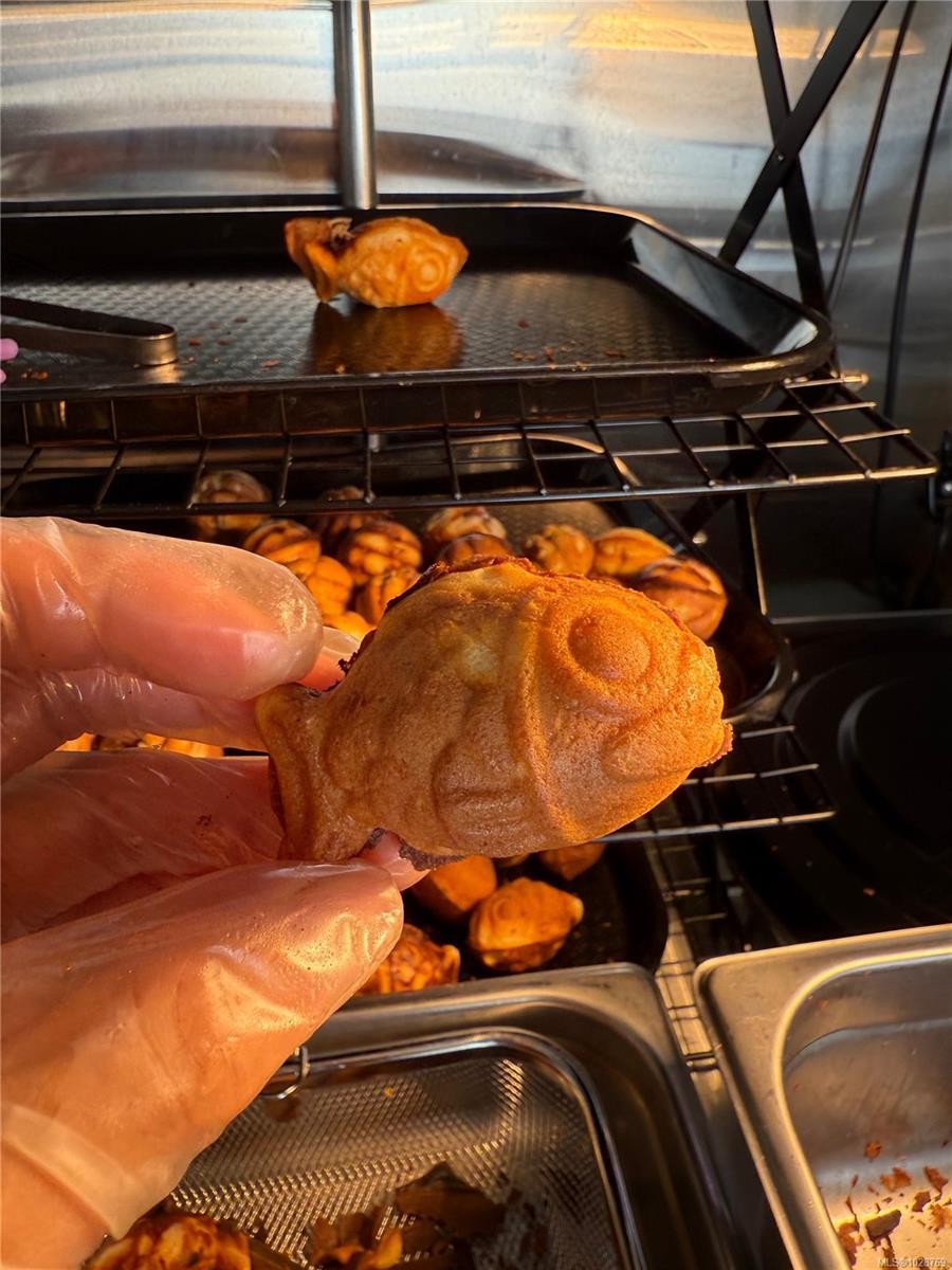 . Cls Ave, Saanich, BC