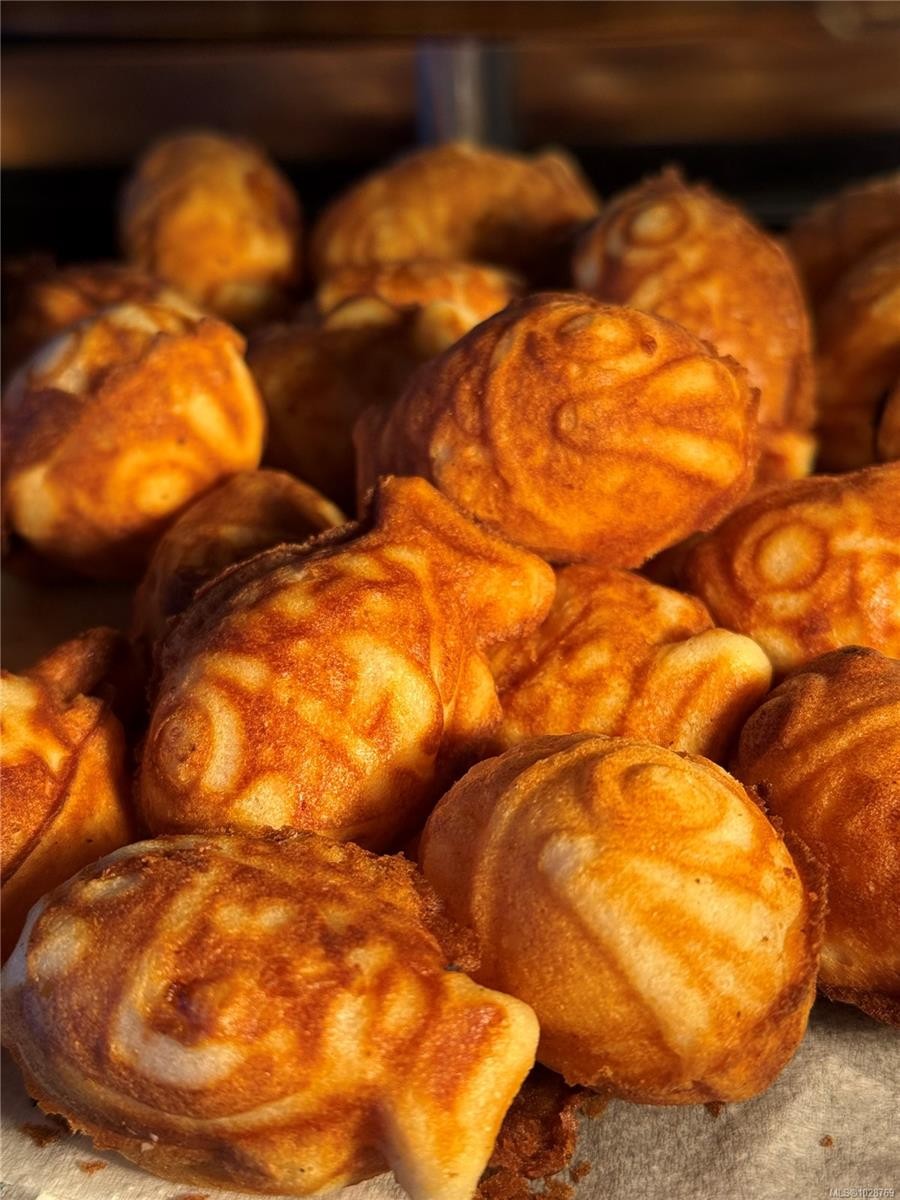 . Cls Ave, Saanich, BC