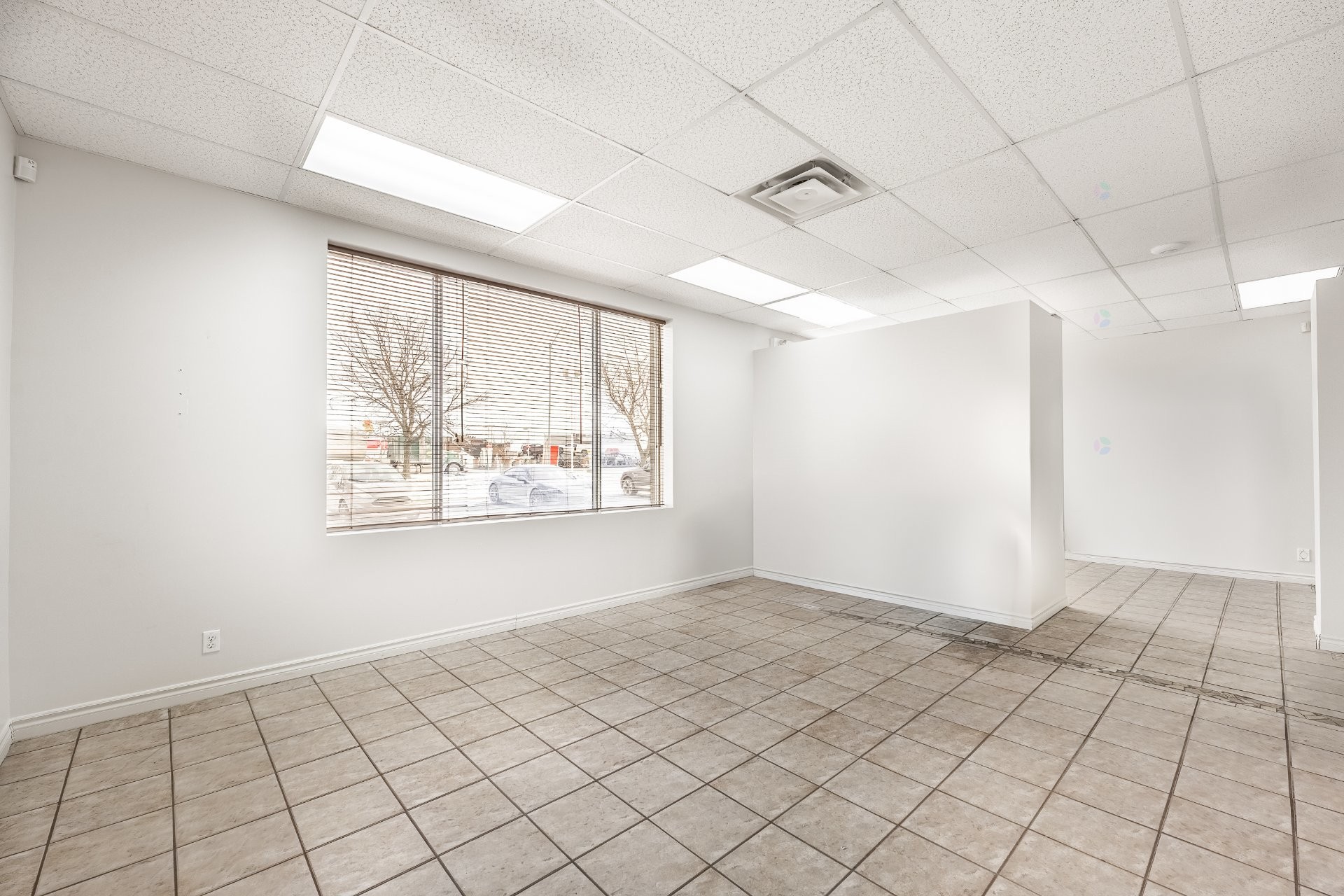 Intérieur - 2041A Rue Léonard-De Vinci, Sainte-Julie, QC - Indoor Photo Showing Other Room