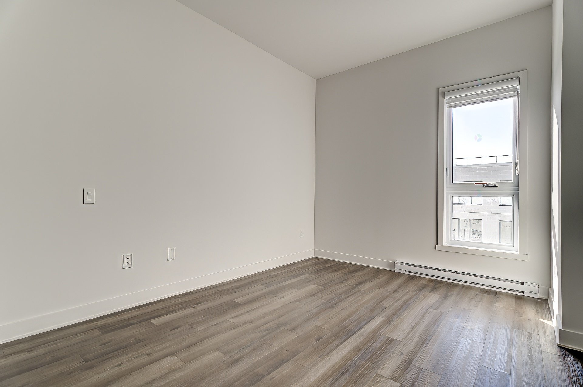 Bedroom - 510-2020 Rue Lucien-Thimens, Montréal (Saint-Laurent), QC - Indoor Photo Showing Other Room
