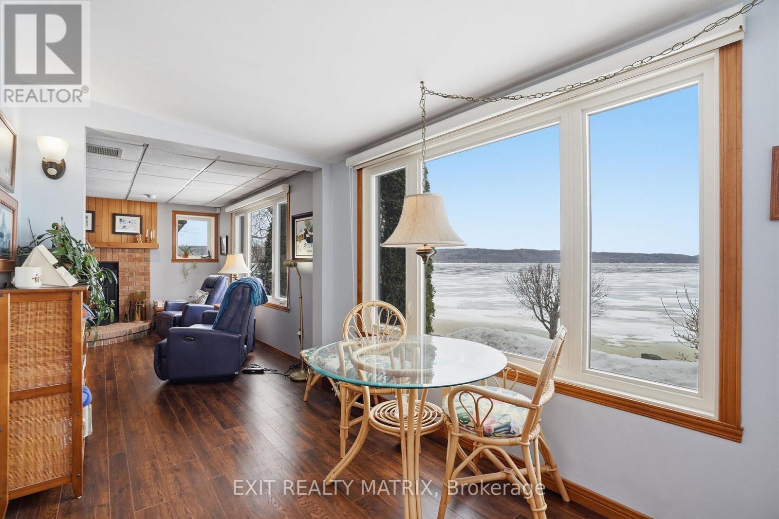 2176 Bay Road, Champlain, ON - Indoor