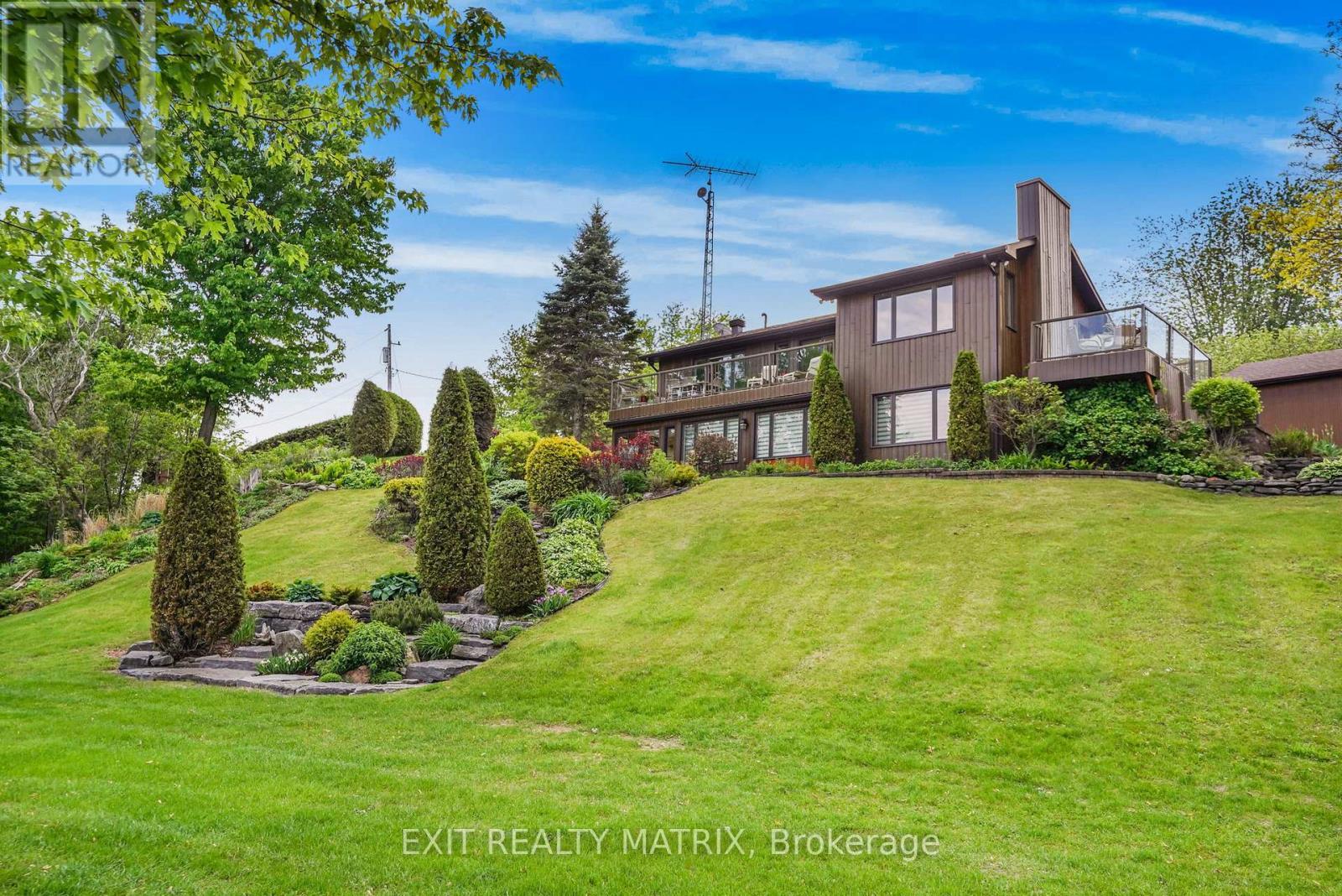 2176 Bay Road, Champlain, ON - Outdoor