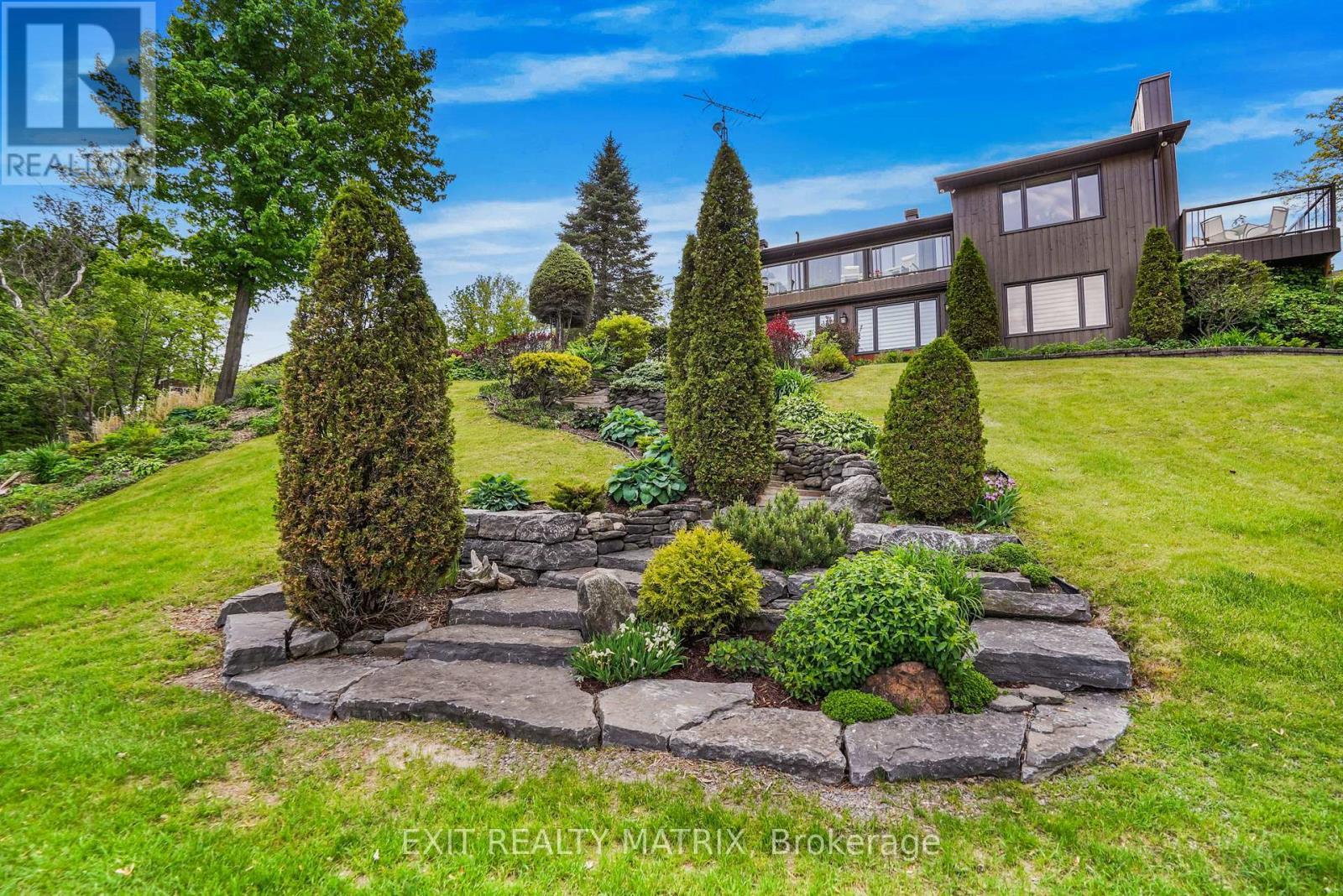 2176 Bay Road, Champlain, ON - Outdoor