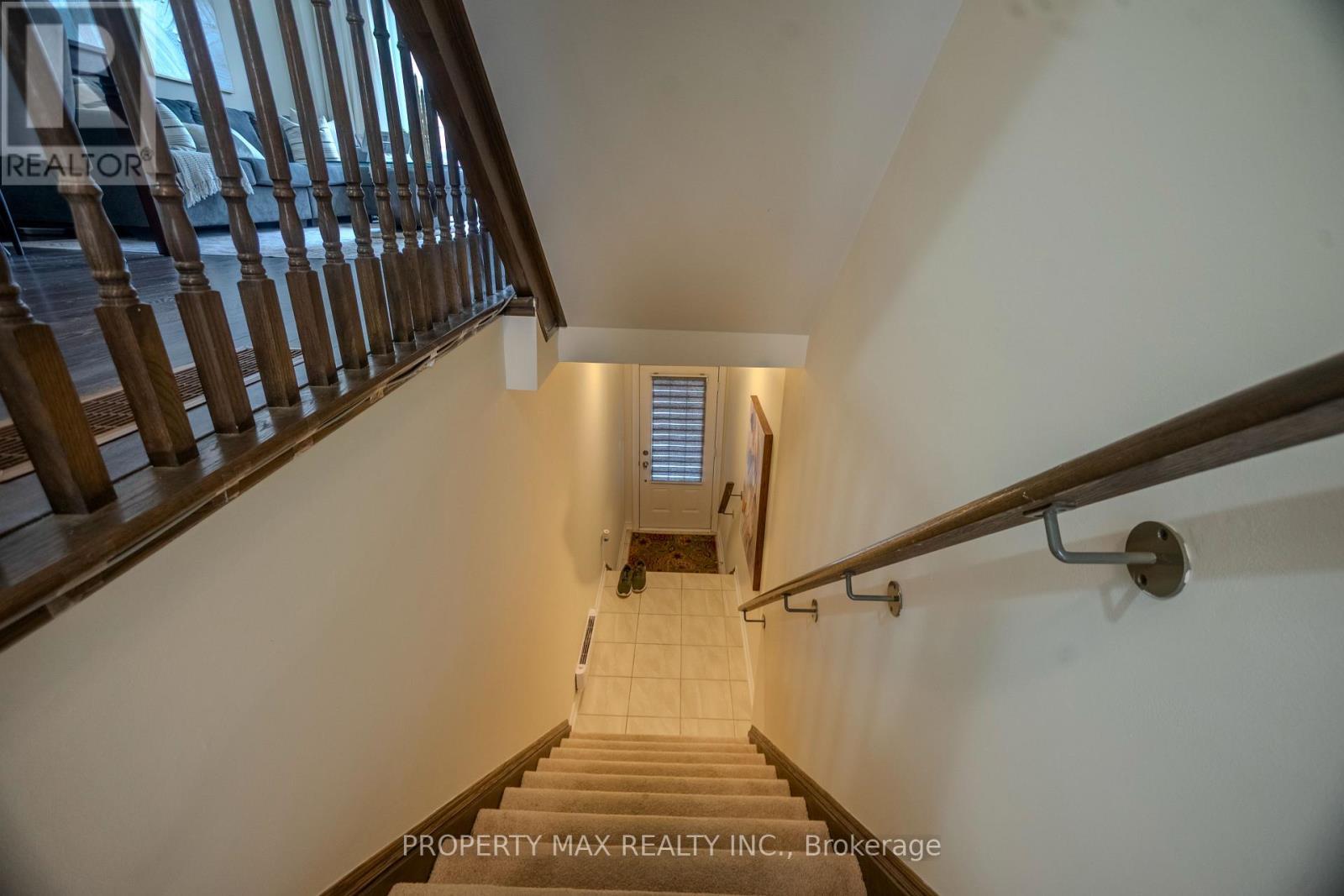 2589 Bromus Path, Oshawa, ON - Indoor Photo Showing Other Room