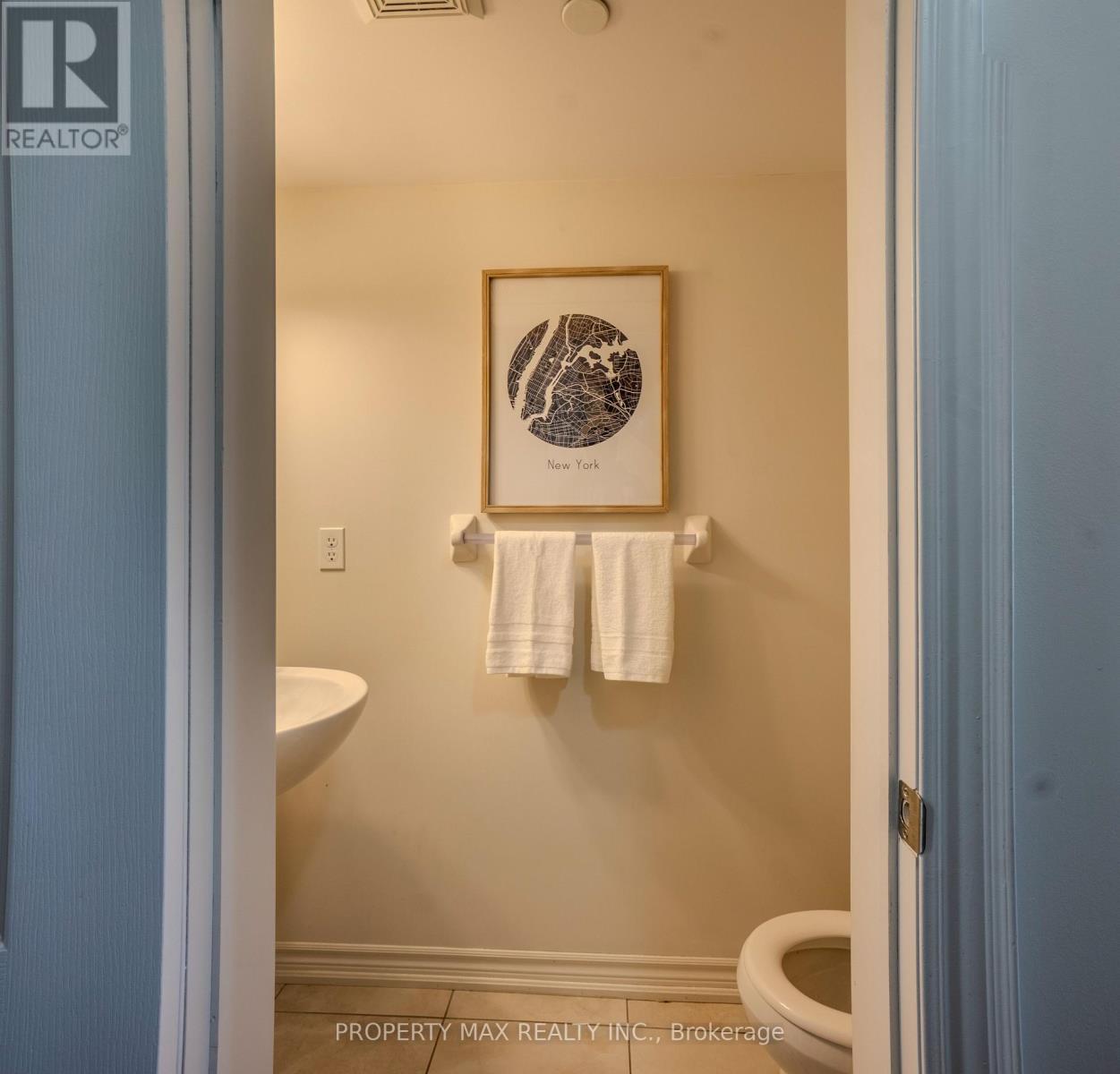 2589 Bromus Path, Oshawa, ON - Indoor Photo Showing Bathroom