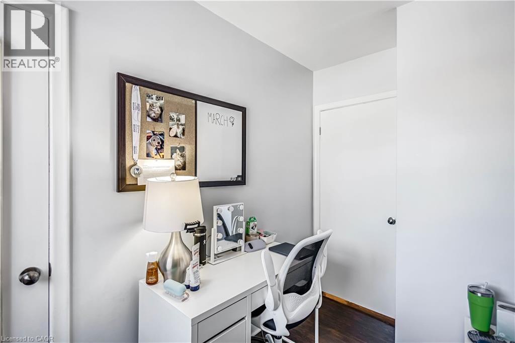 146 West 25Th Street, Hamilton, ON - Indoor