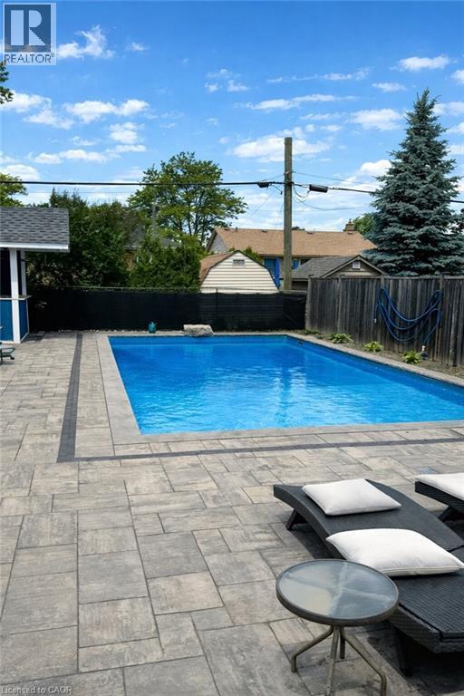146 West 25Th Street, Hamilton, ON - Outdoor With In Ground Pool