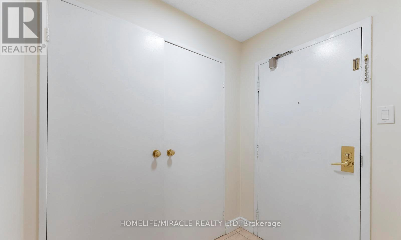 202 - 3700 Kaneff Crescent, Mississauga, ON - Other