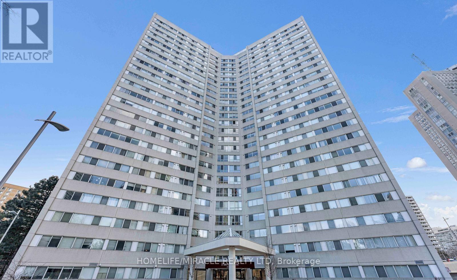 202 - 3700 Kaneff Crescent, Mississauga, ON - Outdoor With Facade