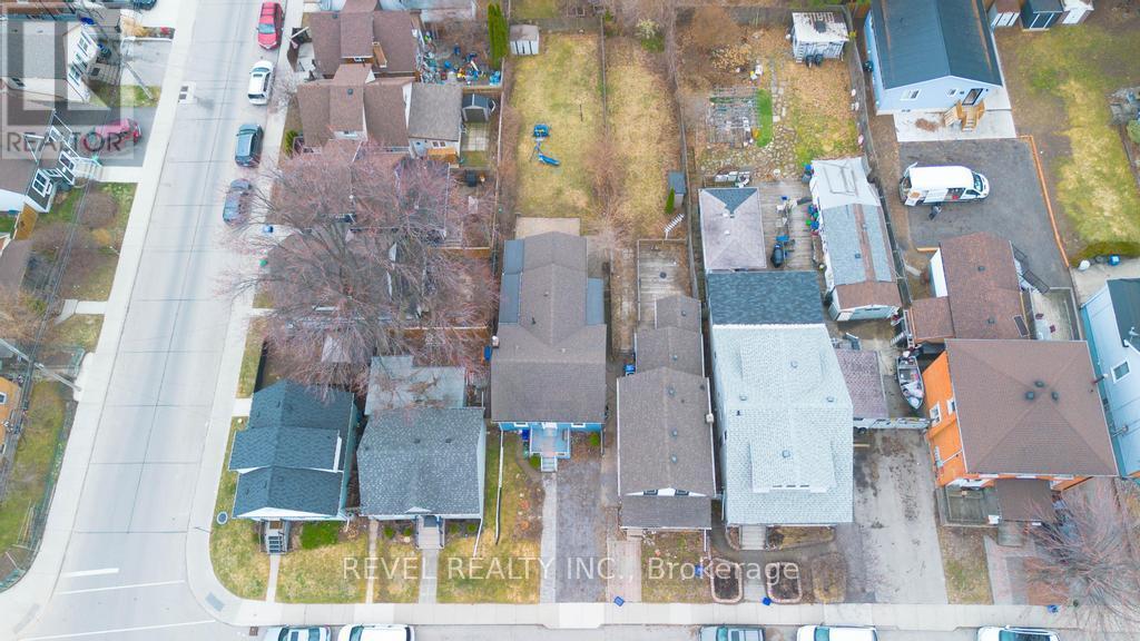 176 Wood Street E, Hamilton, ON