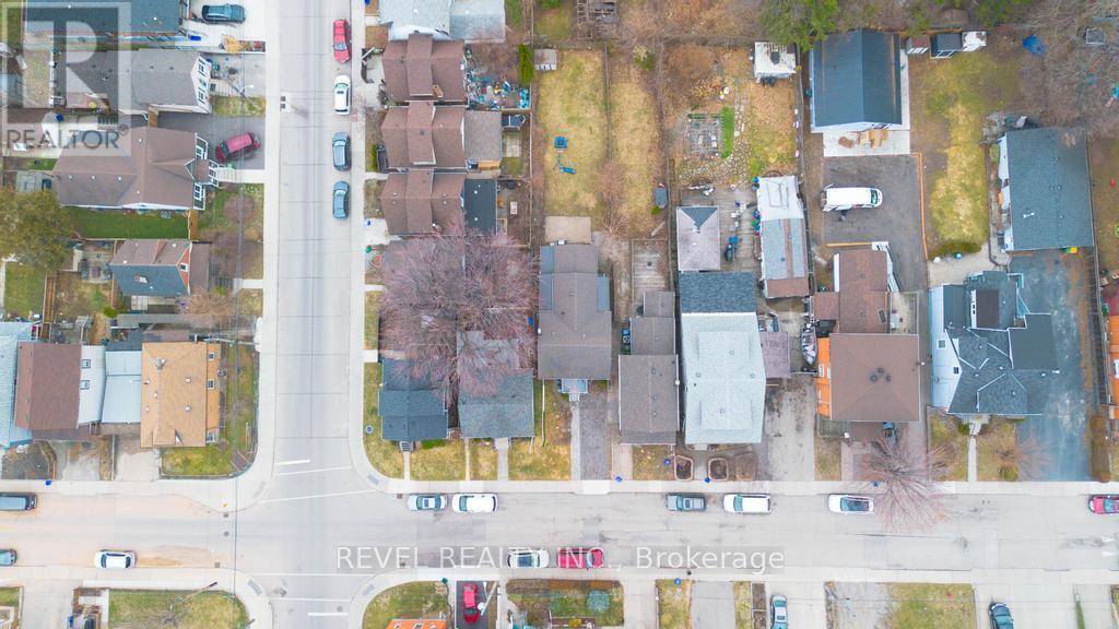 176 Wood Street E, Hamilton, ON