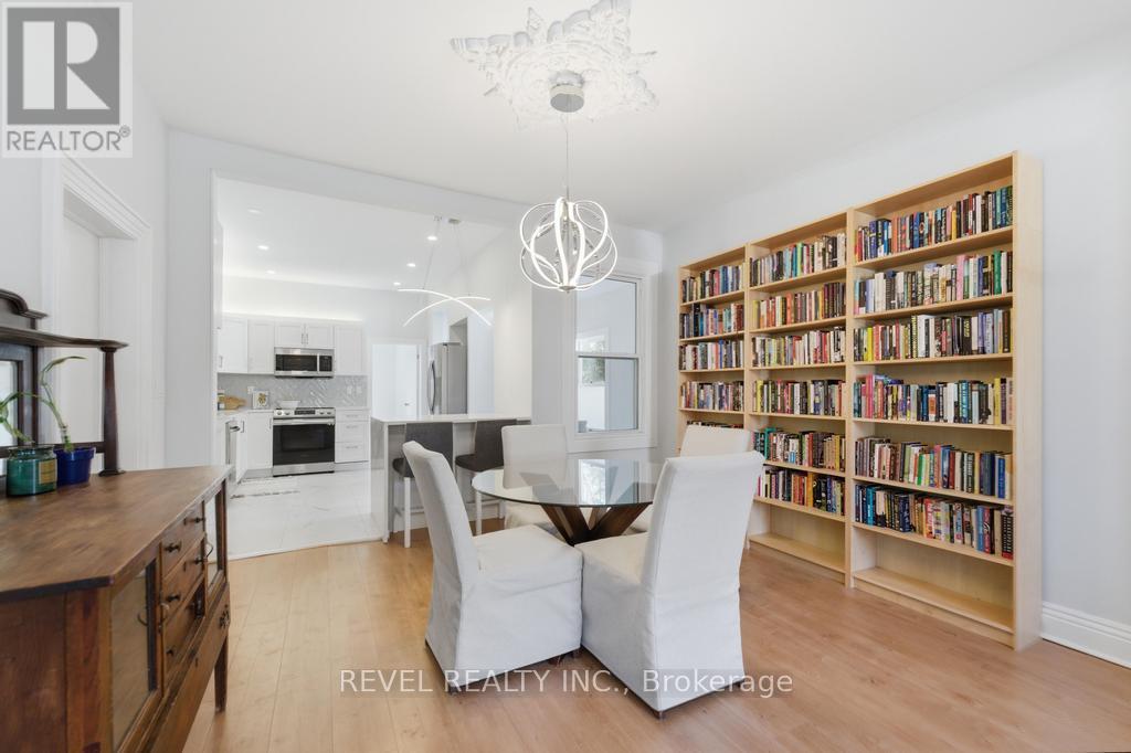 176 Wood Street E, Hamilton, ON