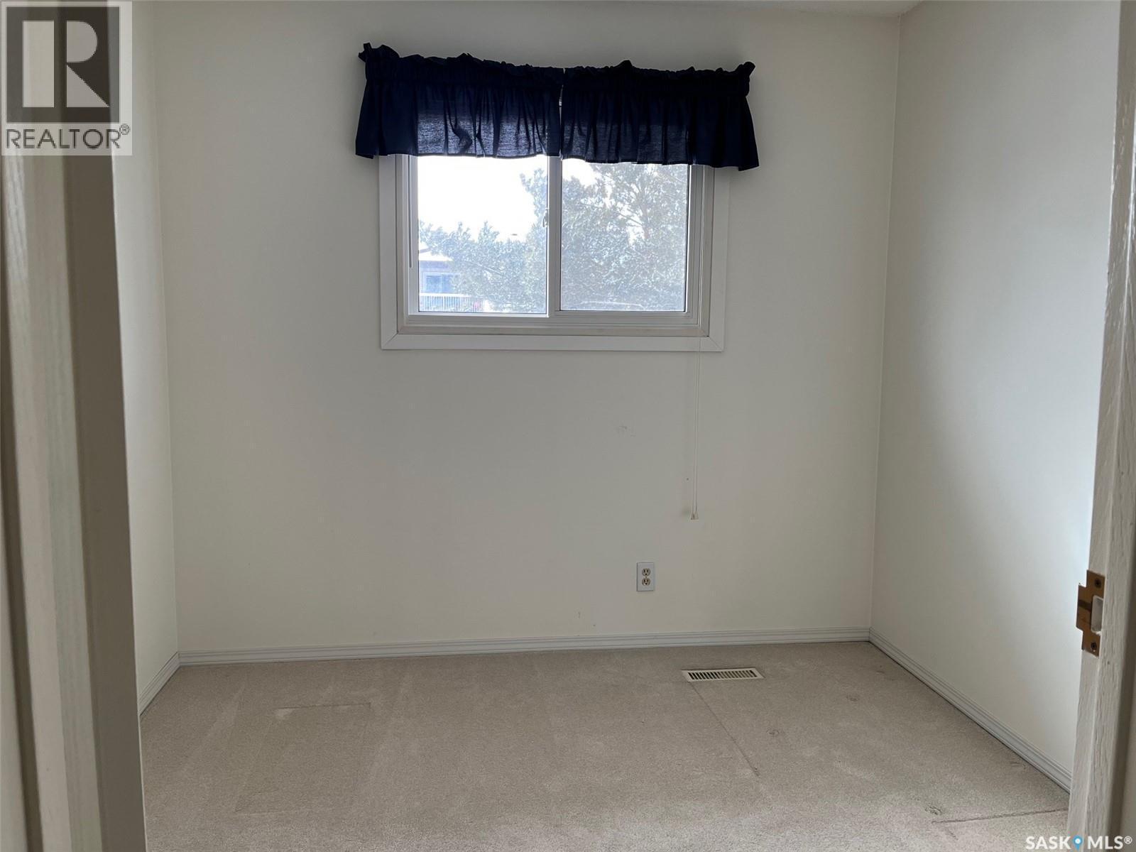 67 Killarney Way, Regina, SK - Indoor Photo Showing Other Room