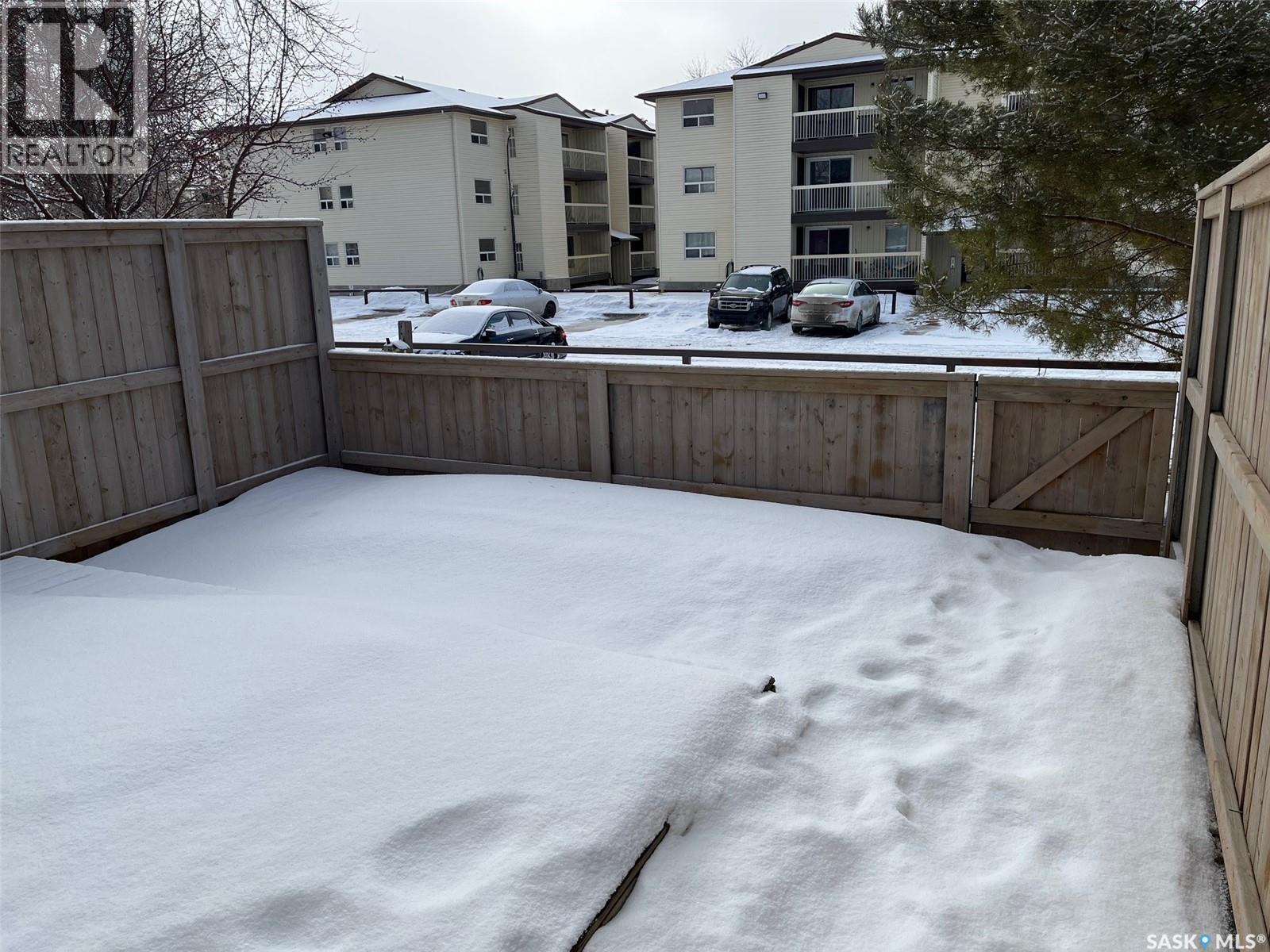 67 Killarney Way, Regina, SK - Outdoor
