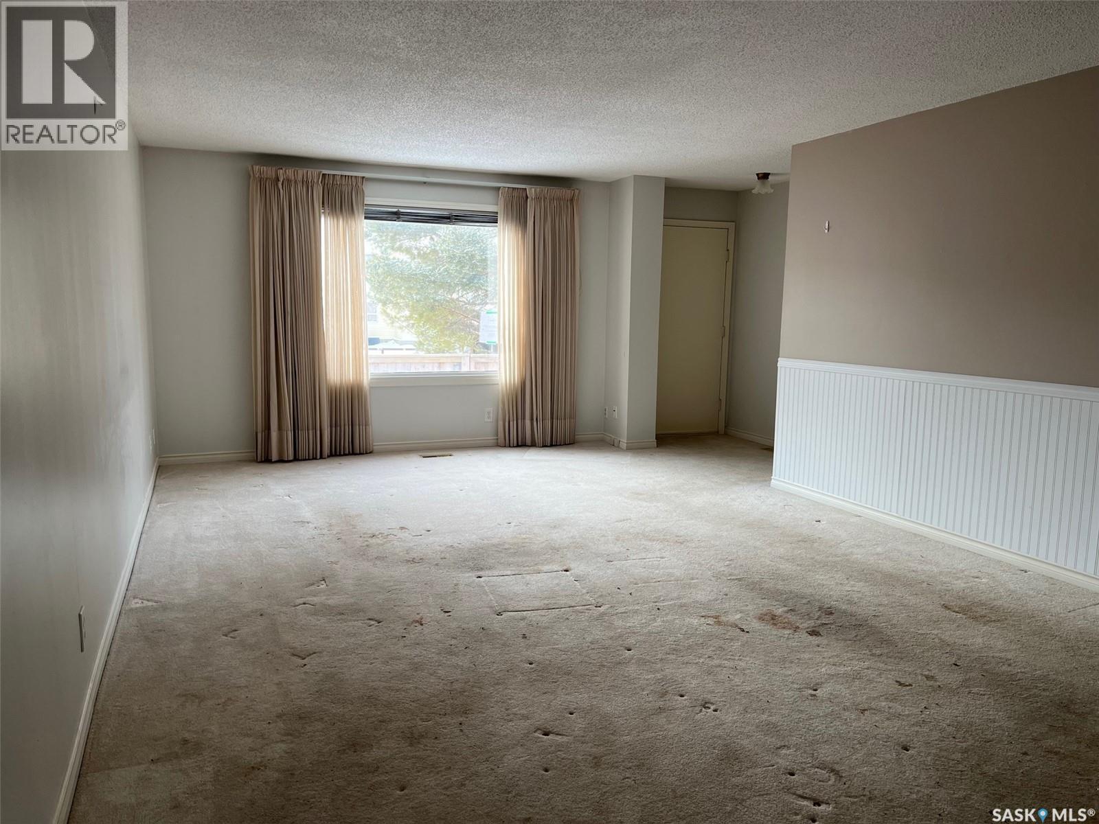 67 Killarney Way, Regina, SK - Indoor