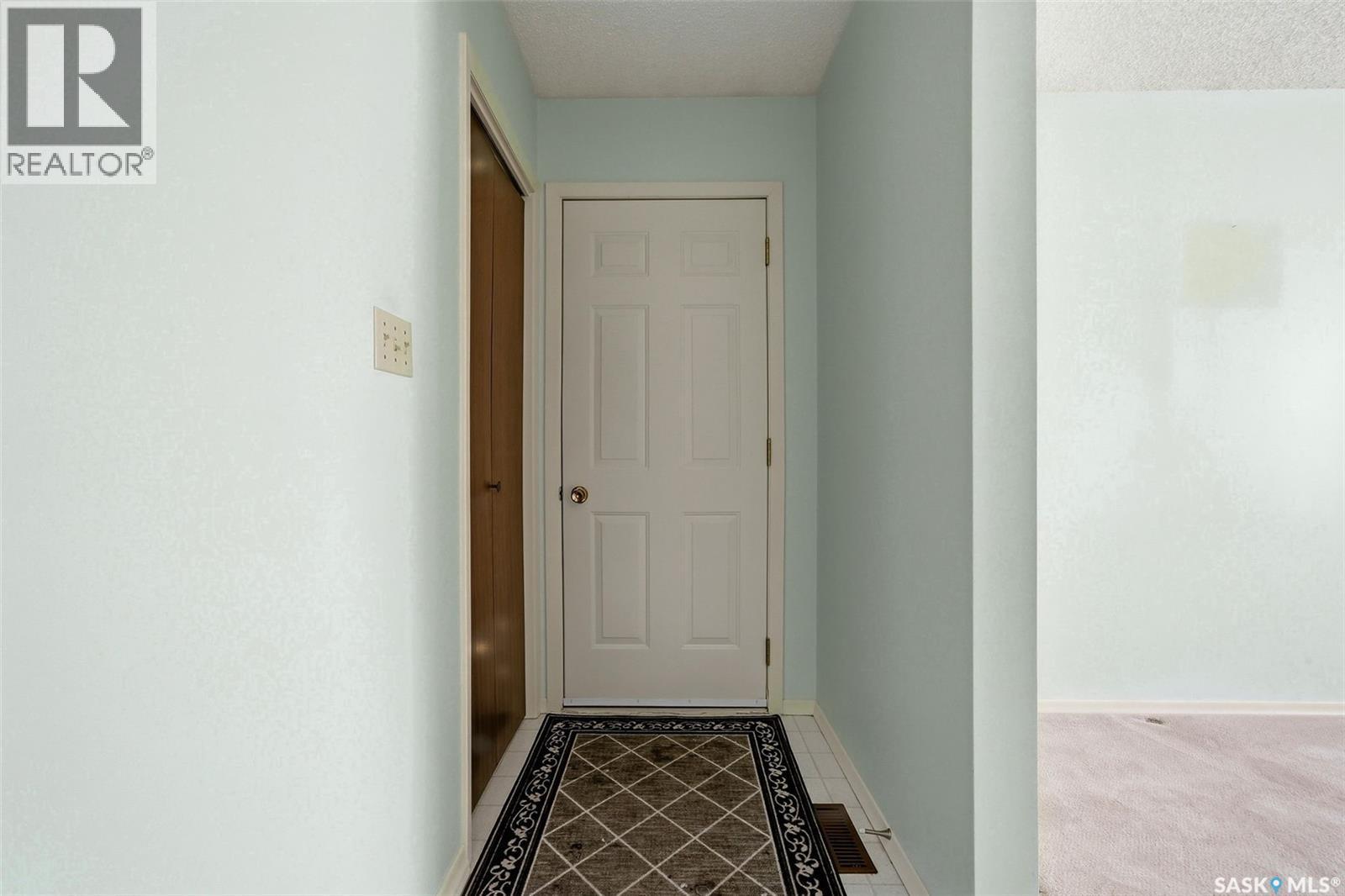 191 Elmview Road, Regina, SK - Indoor Photo Showing Other Room