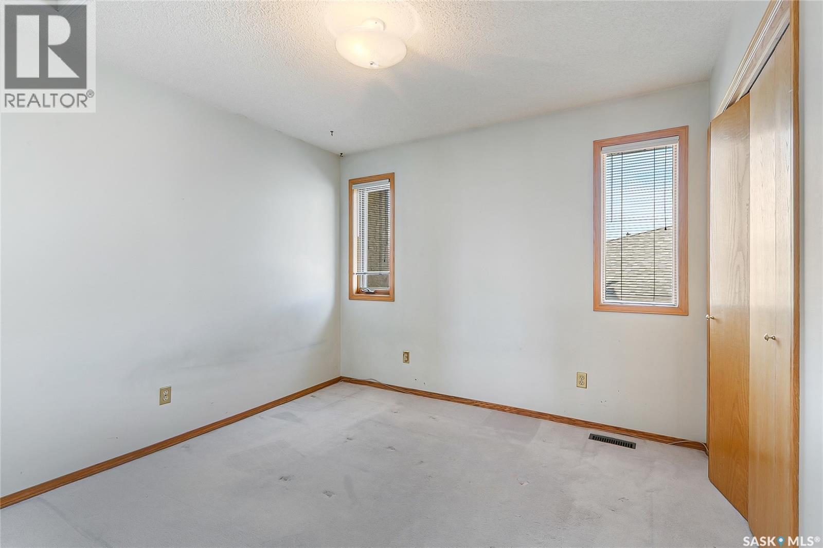 1328 Benjamin Crescent N, Regina, SK - Indoor Photo Showing Other Room