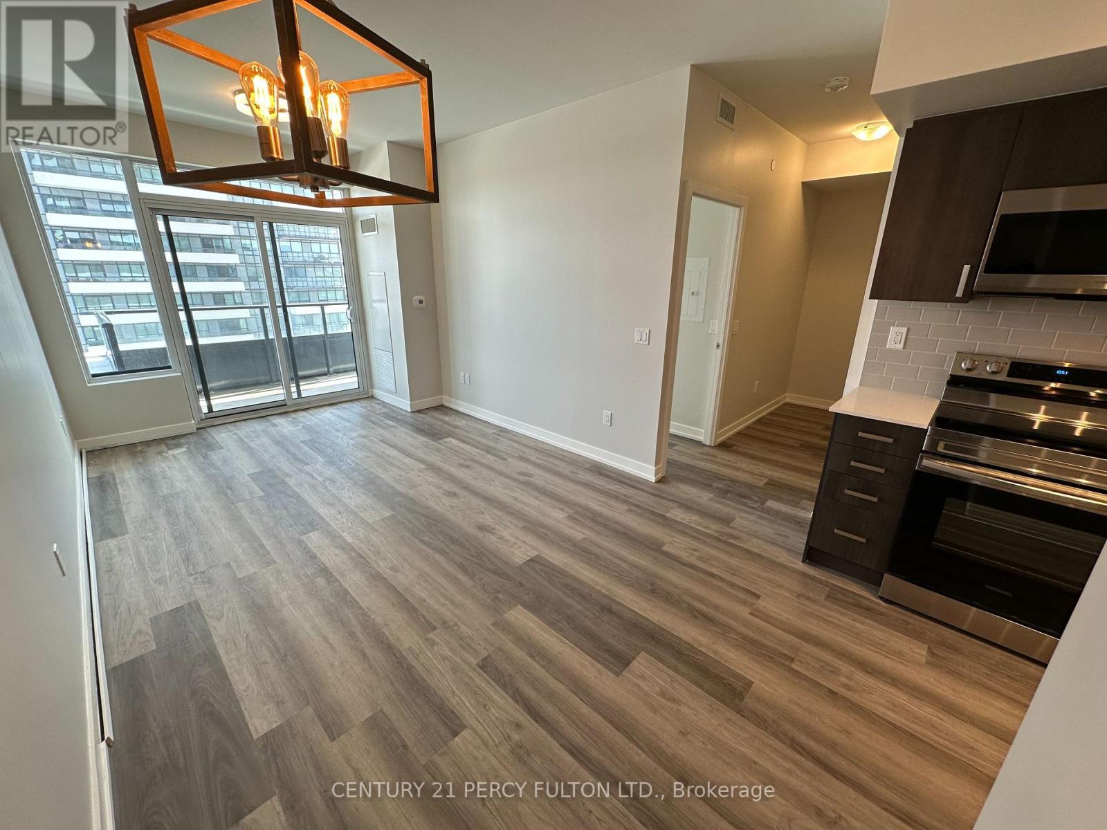 1706 - 1435 Celebration Drive, Pickering, ON - Indoor