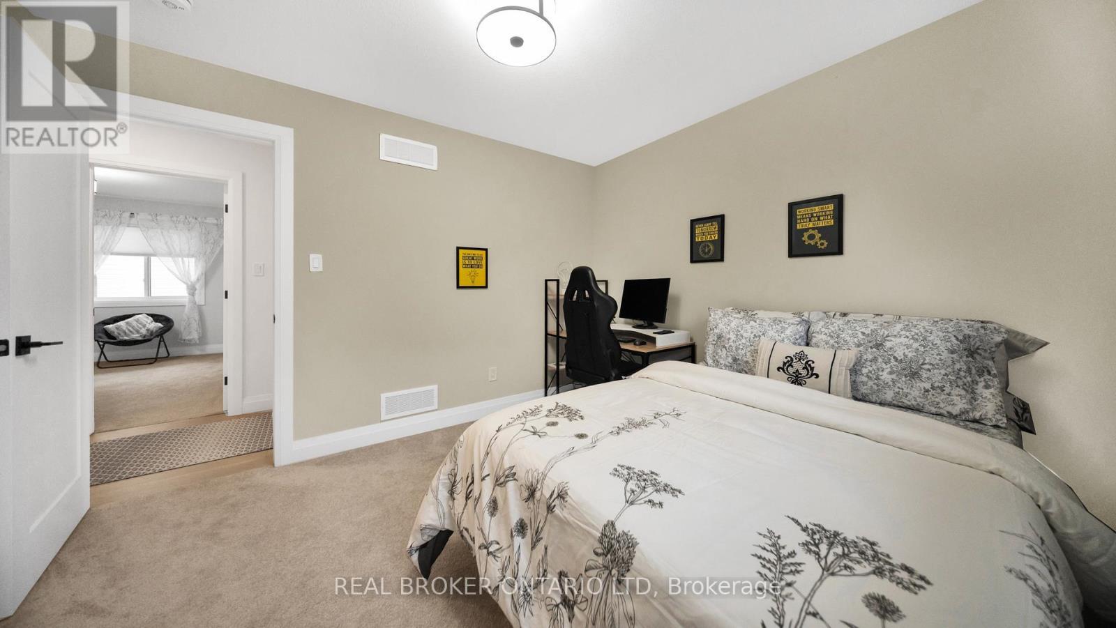68 Locky Lane, Middlesex Centre, ON - Indoor Photo Showing Bedroom
