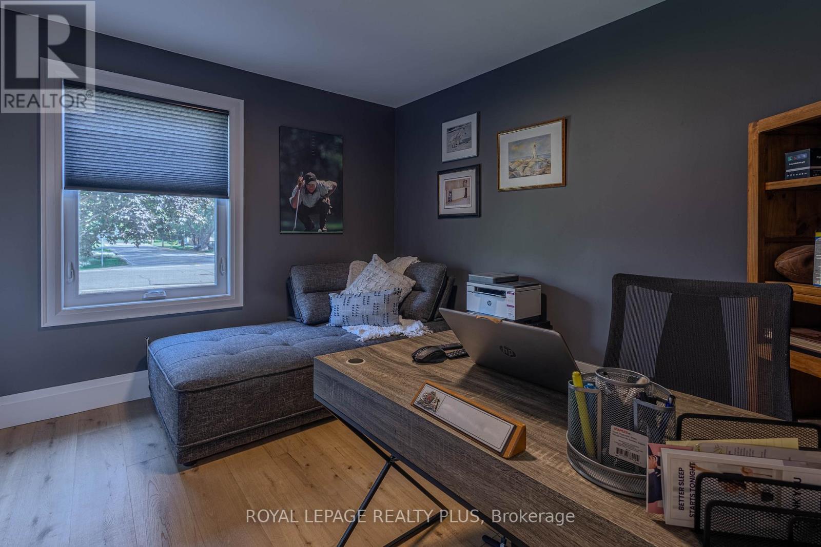 884 Eagle Drive, Burlington, ON - Indoor